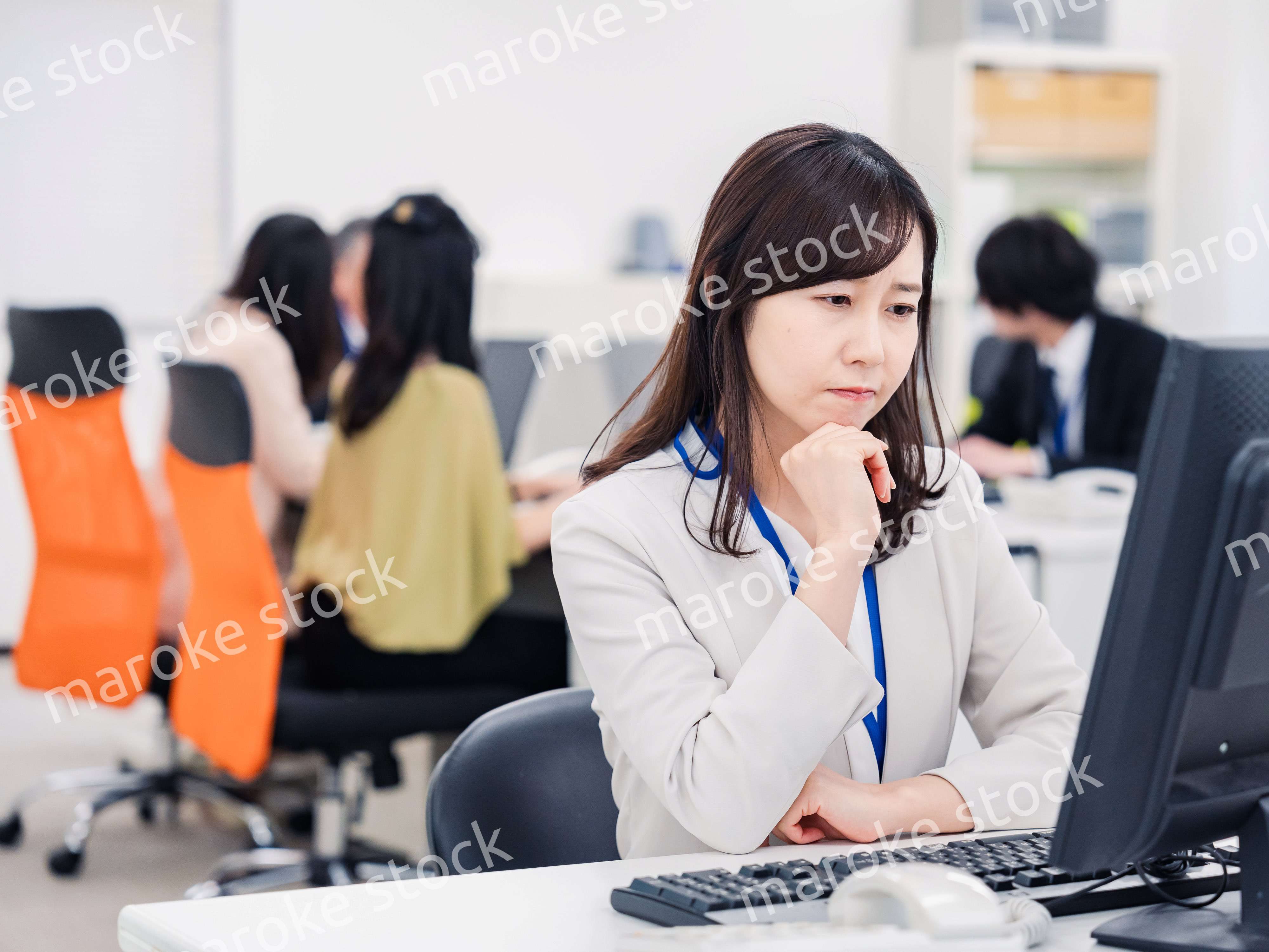 仕事の進め方に悩むビジネスパーソン