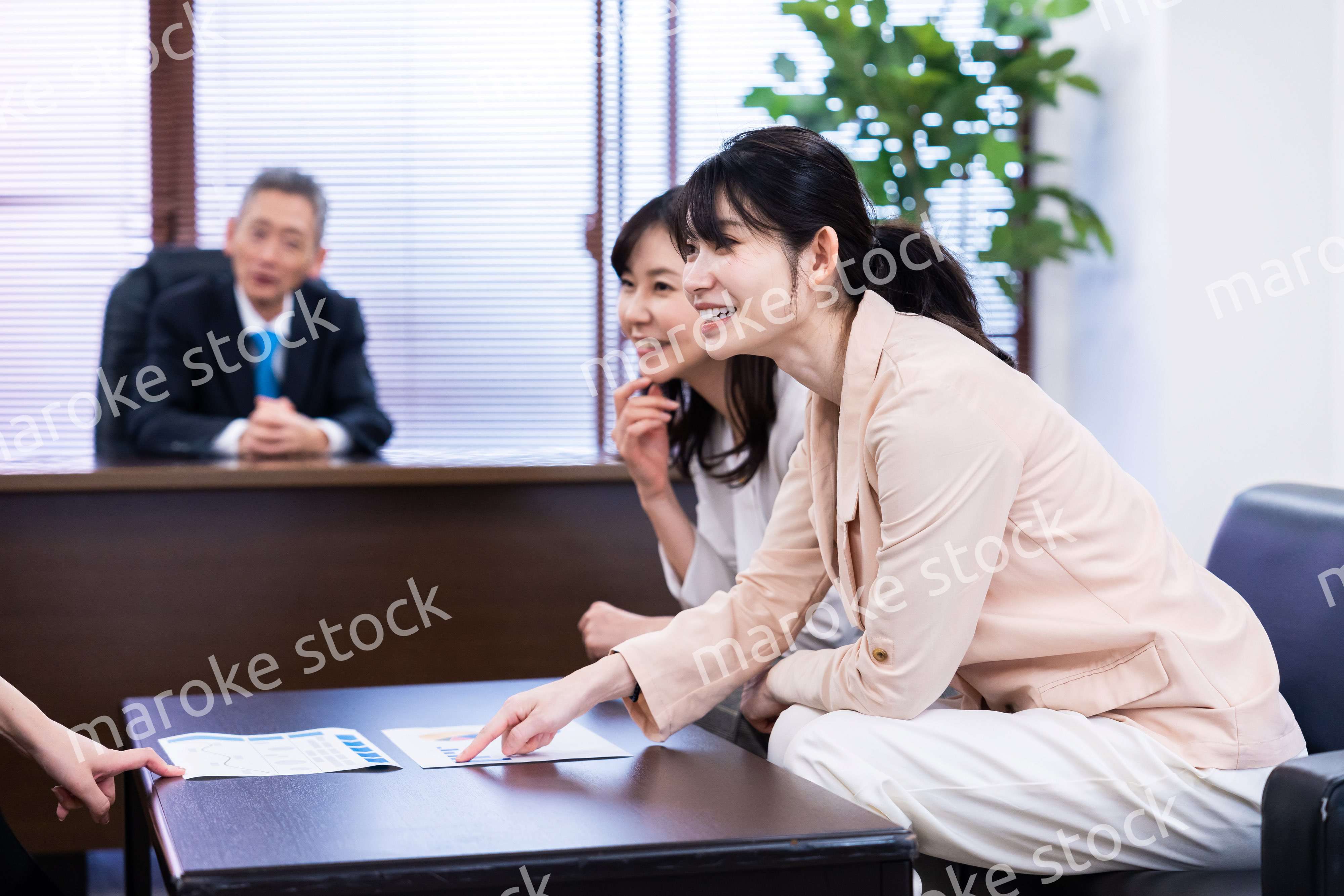 女性社員の意見を聴く役員