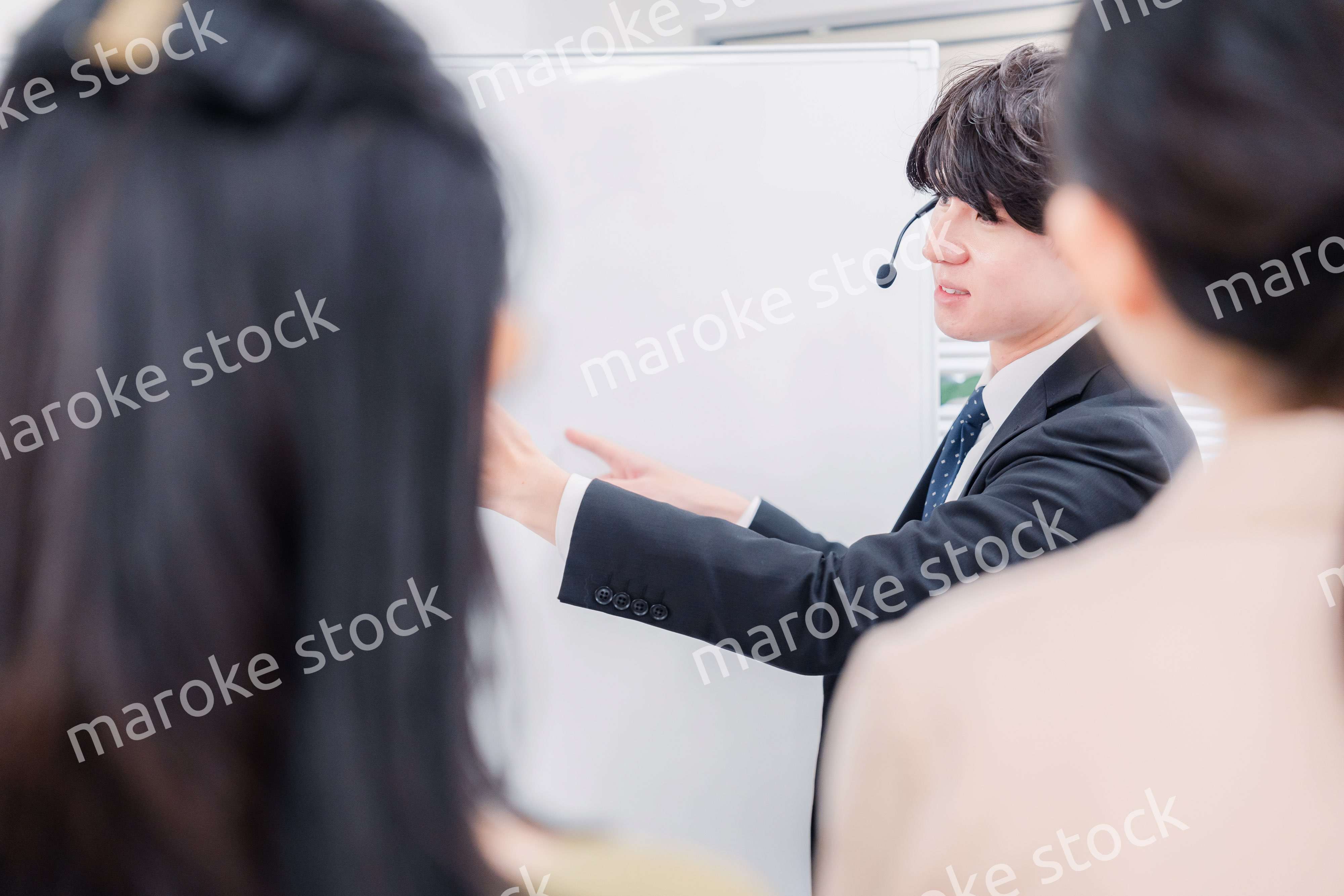 ビジネス講師の男性