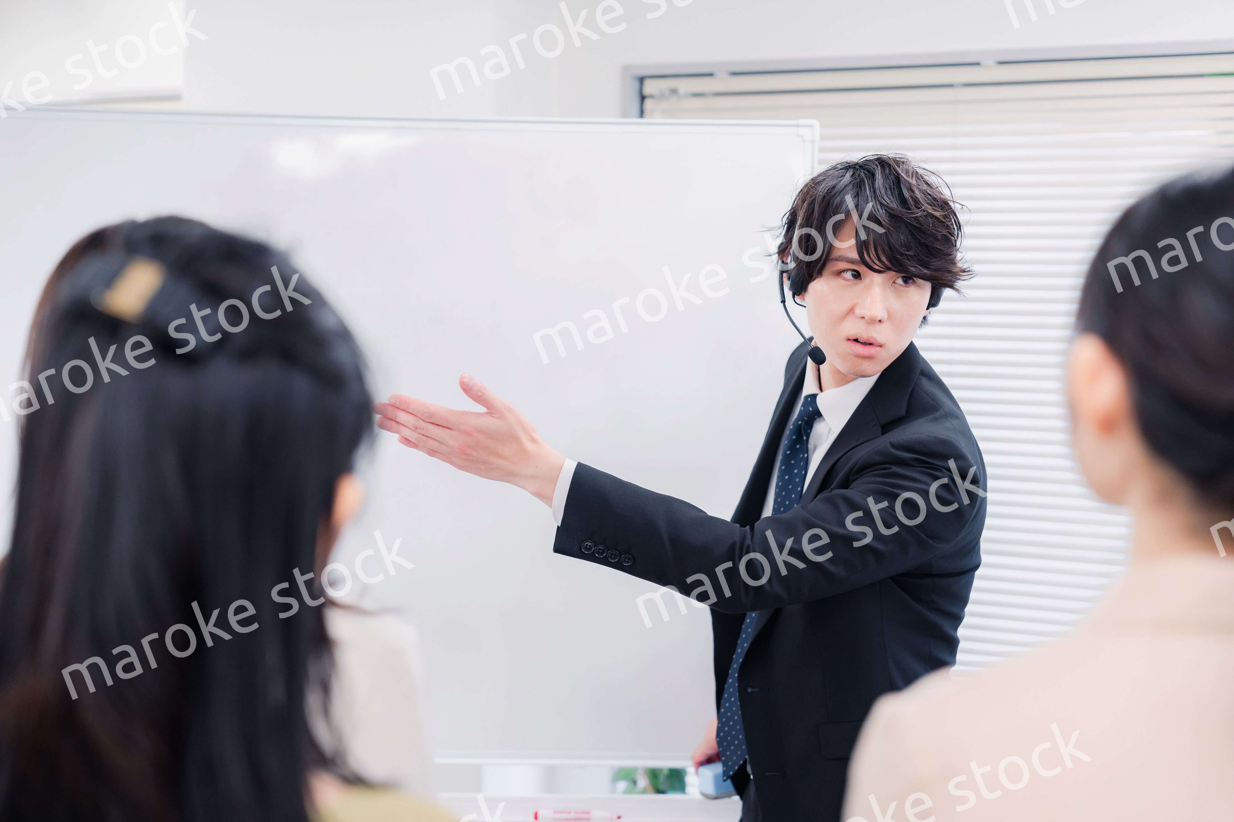 ビジネス講師の男性