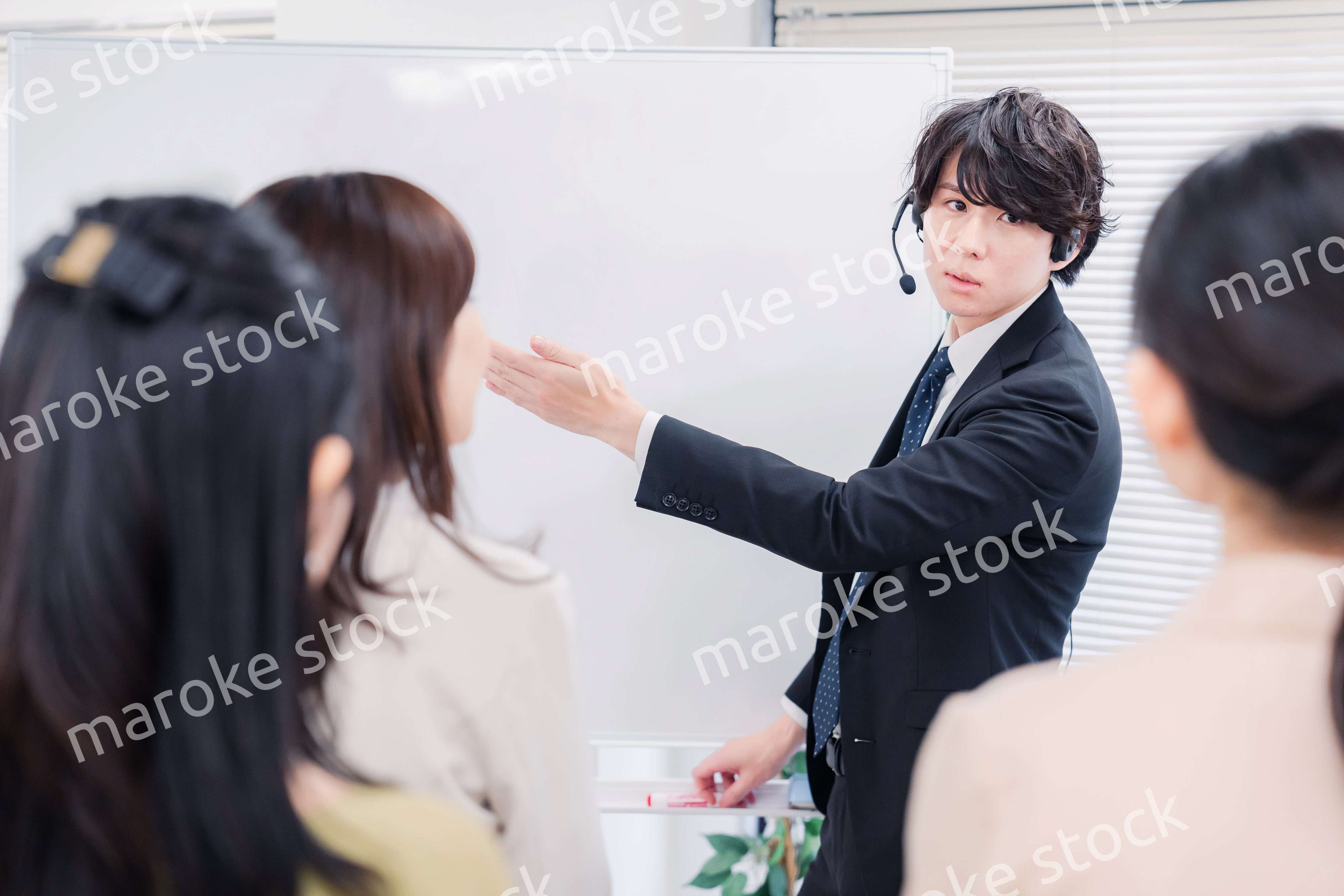 ビジネス講師の男性