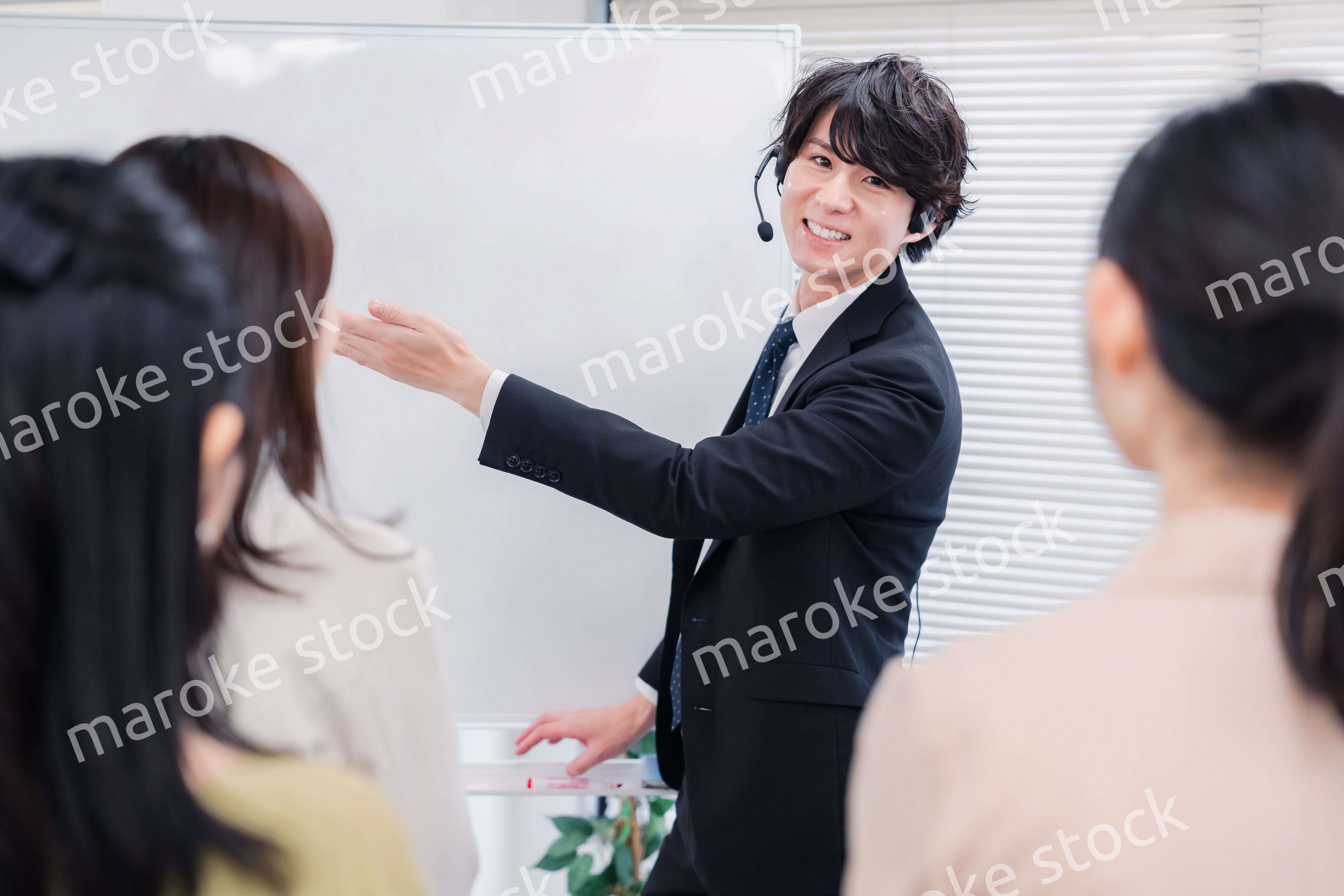 ビジネス講師の男性