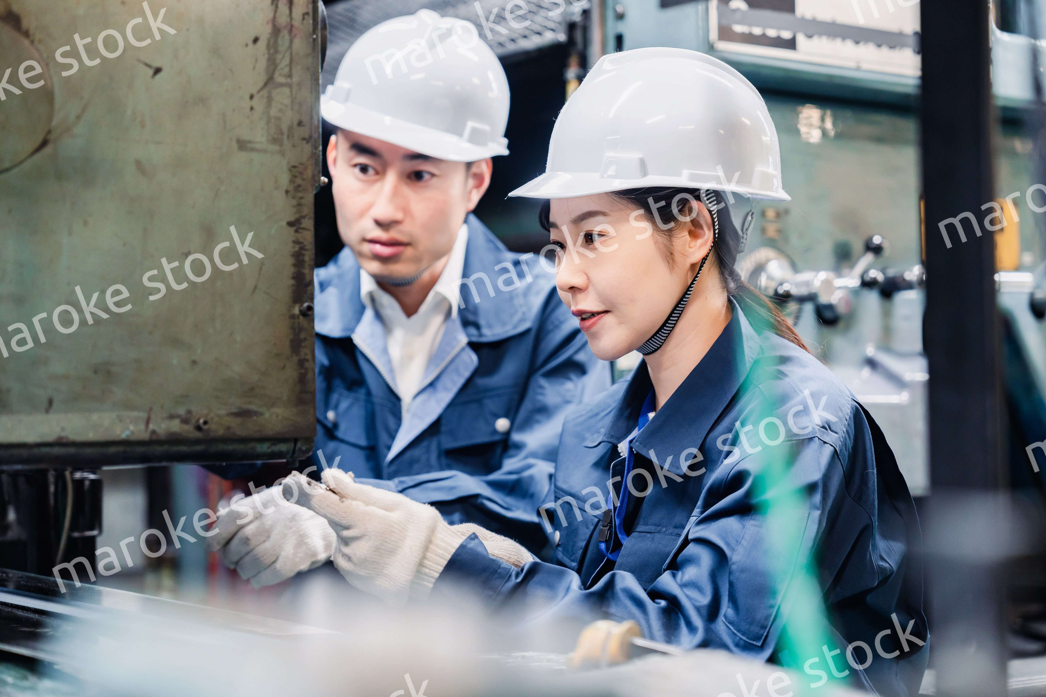 現場で活躍する女性技術者