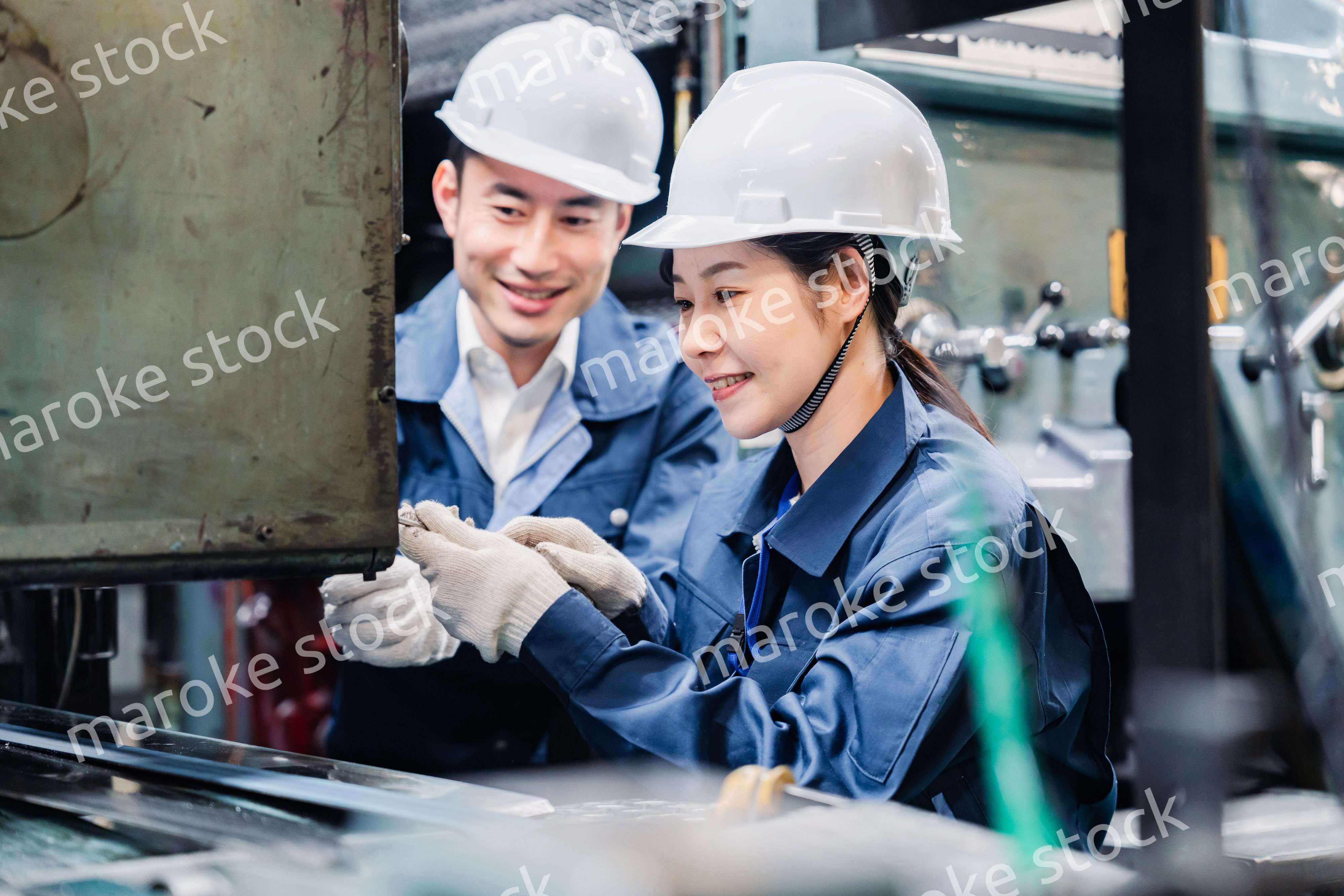 現場で活躍する女性技術者