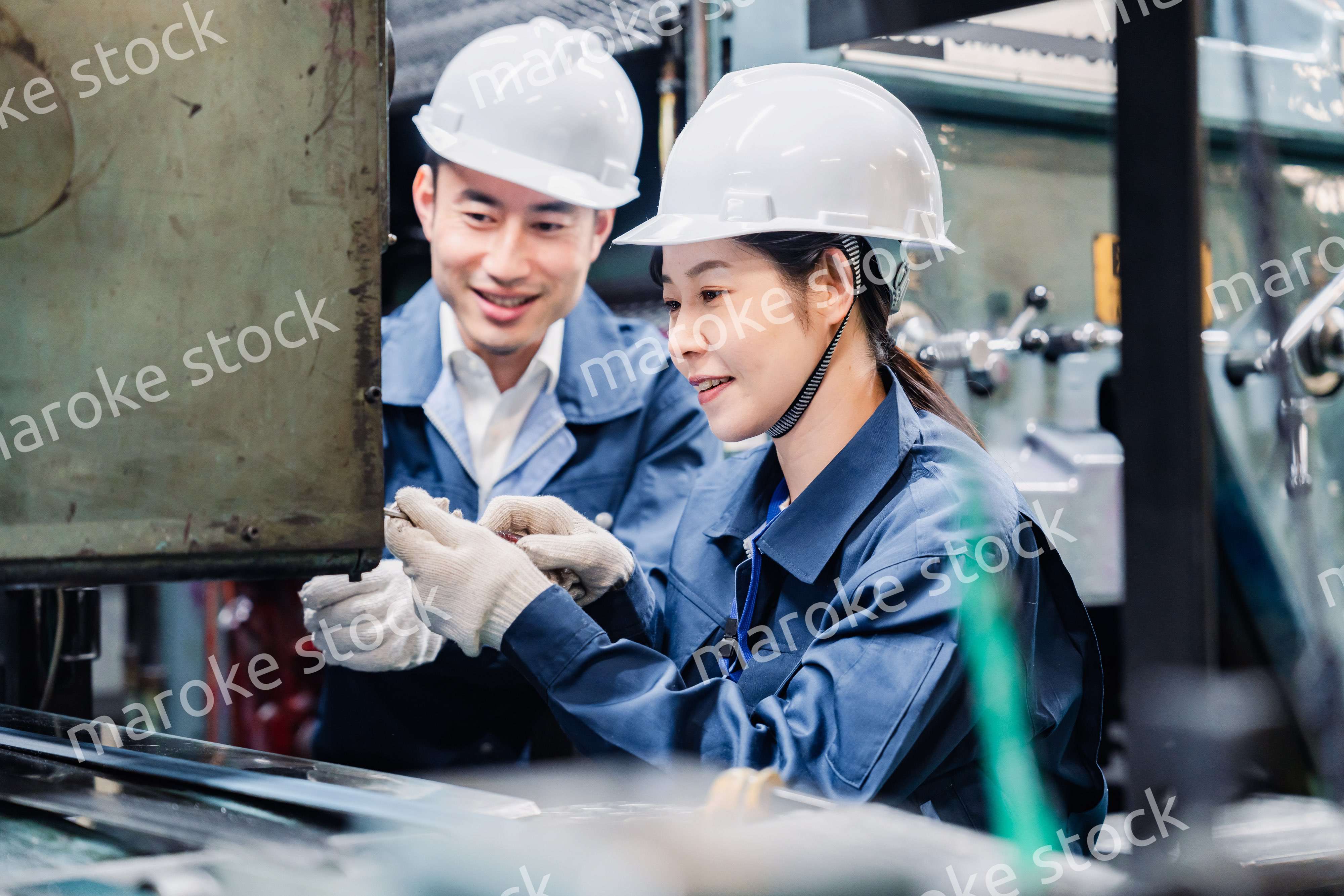 現場で活躍する女性技術者