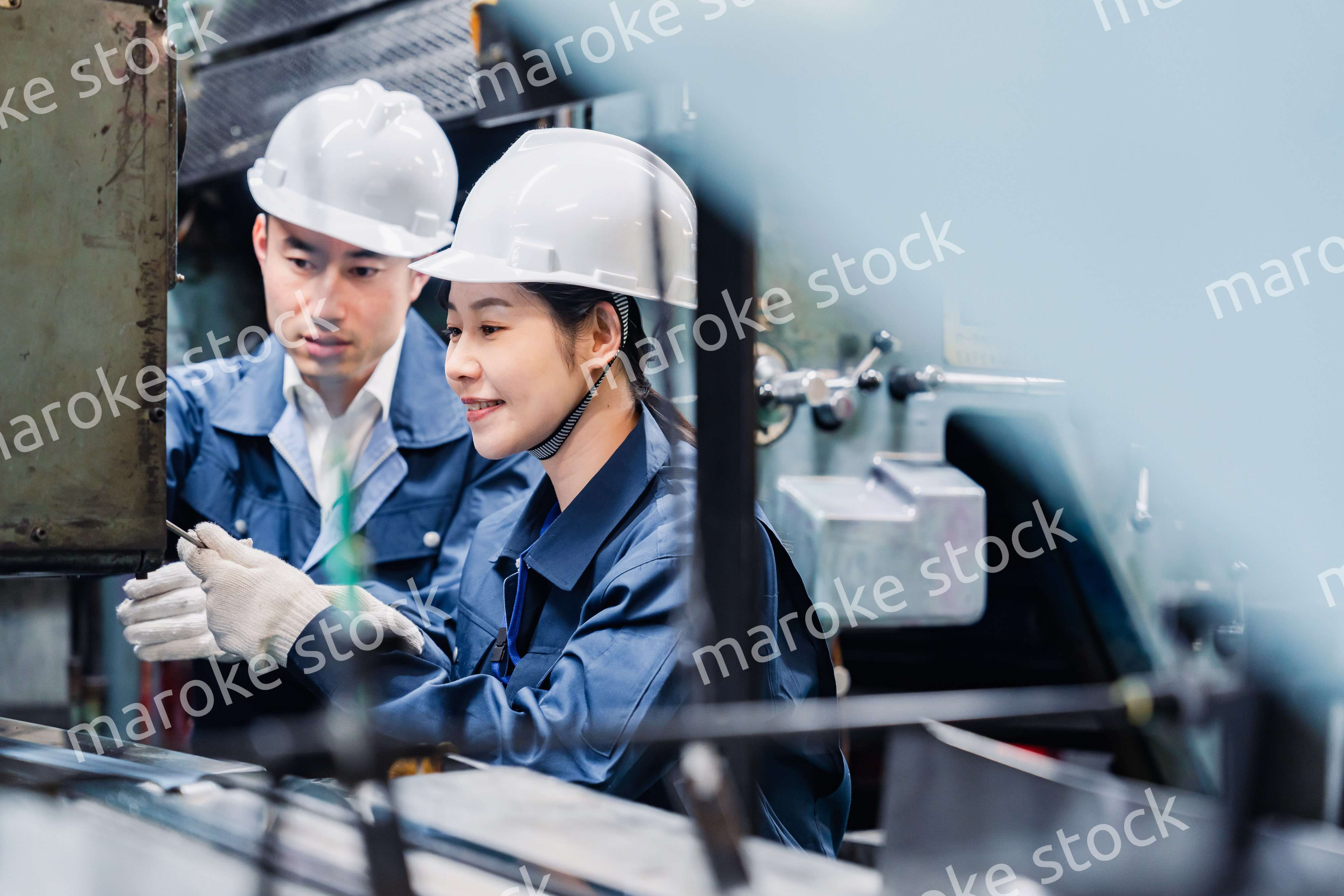 現場で活躍する女性技術者