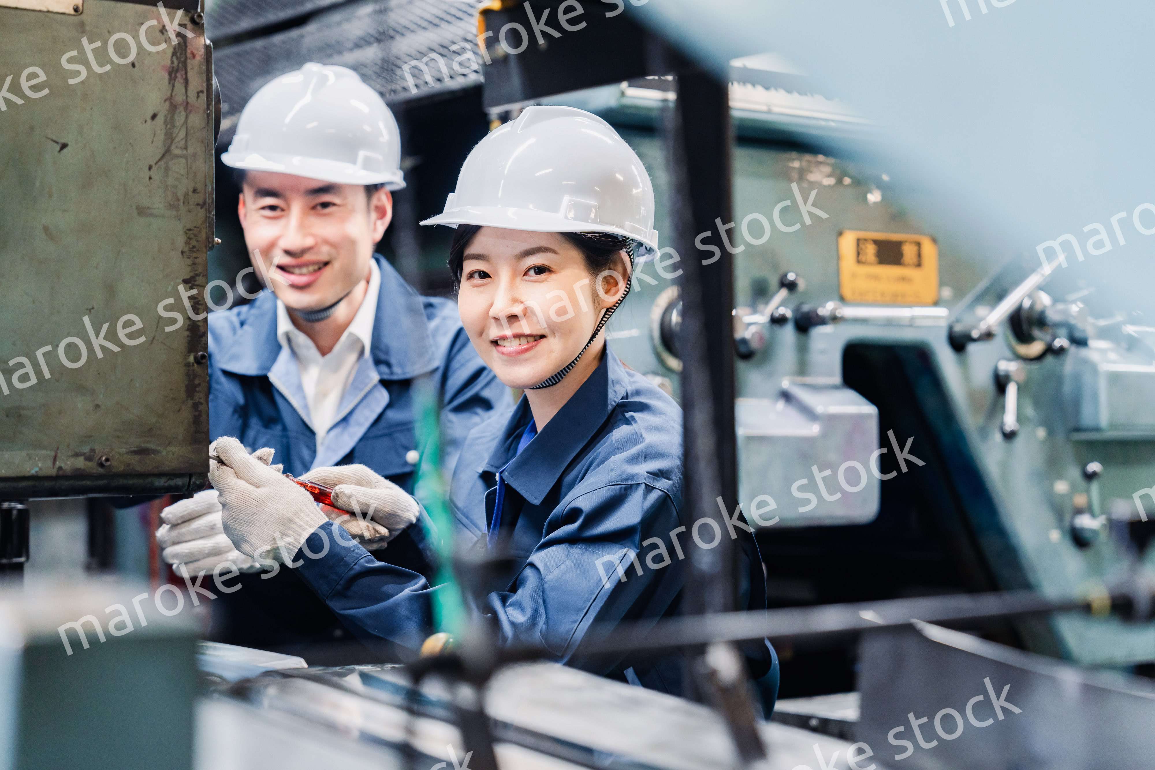 現場で活躍する女性技術者