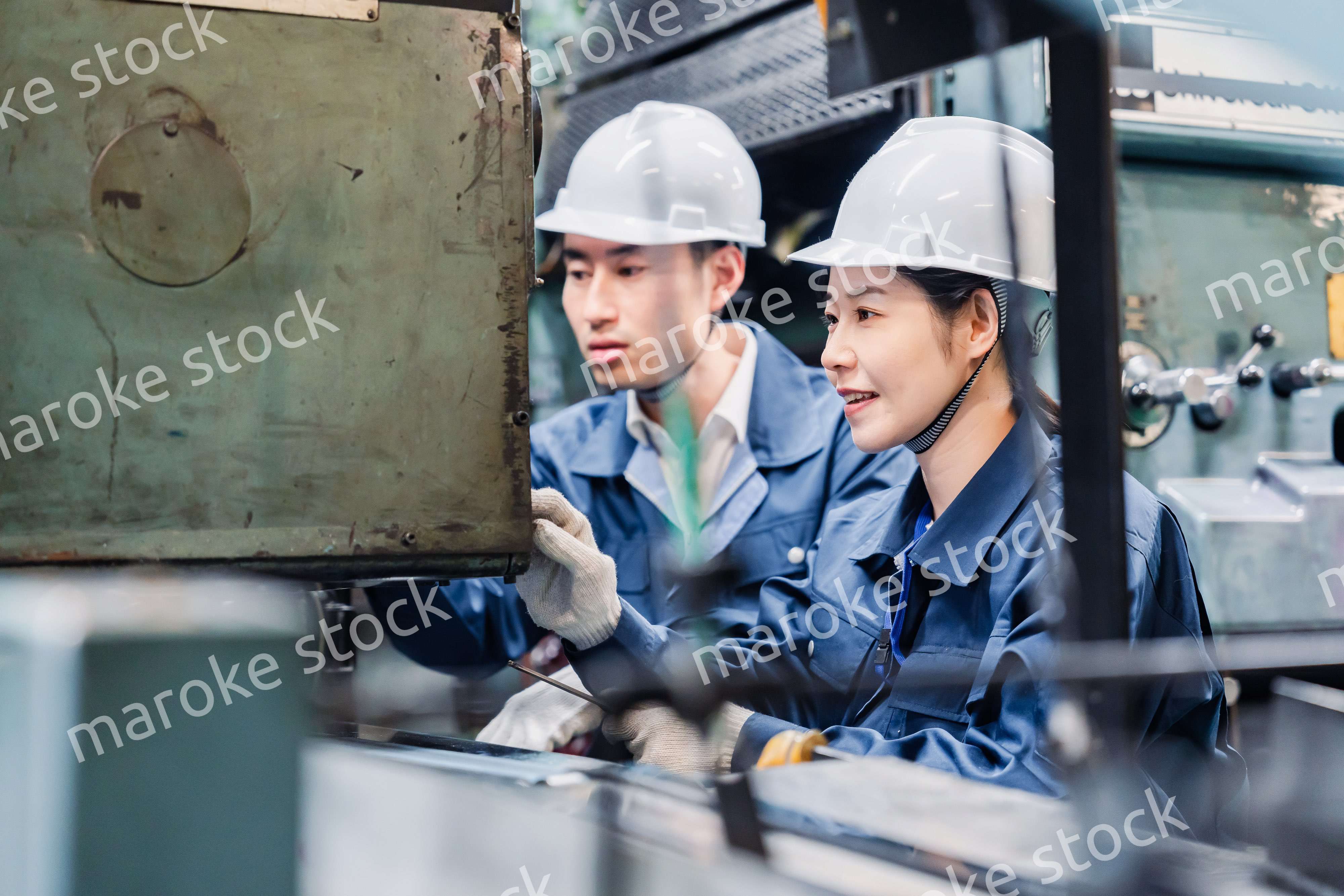 現場で活躍する女性技術者