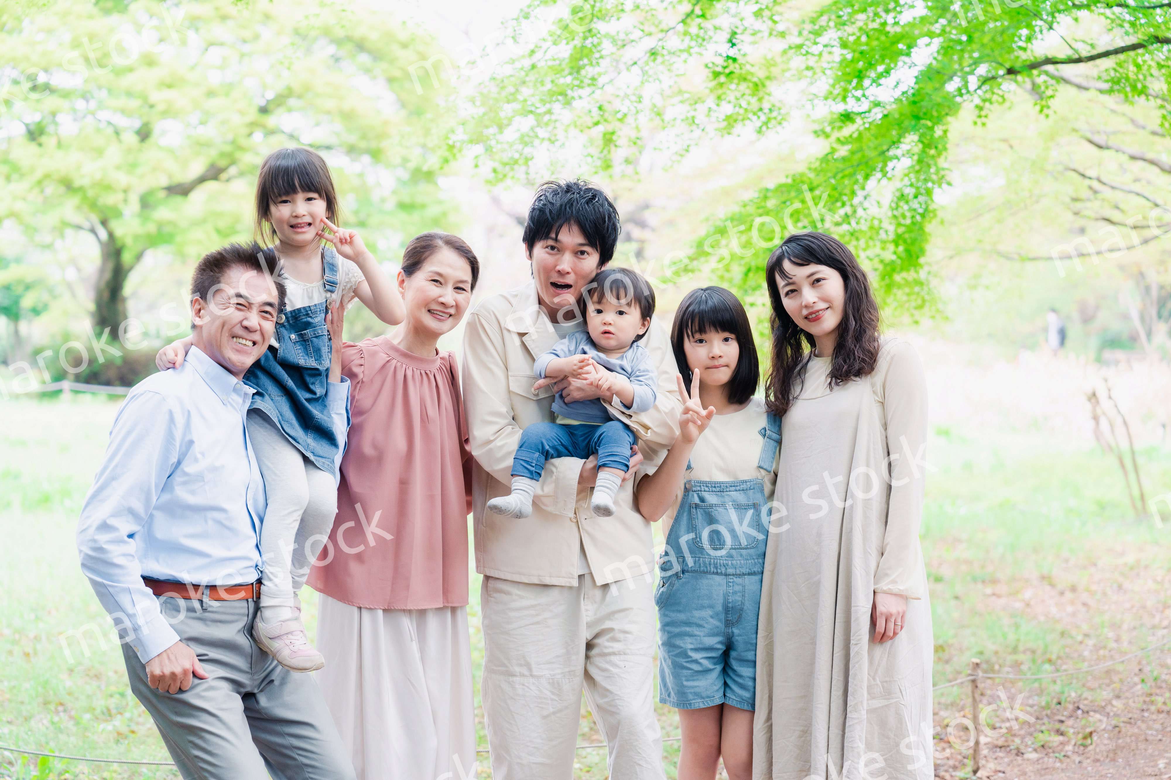 仲の良い3世代ファミリー