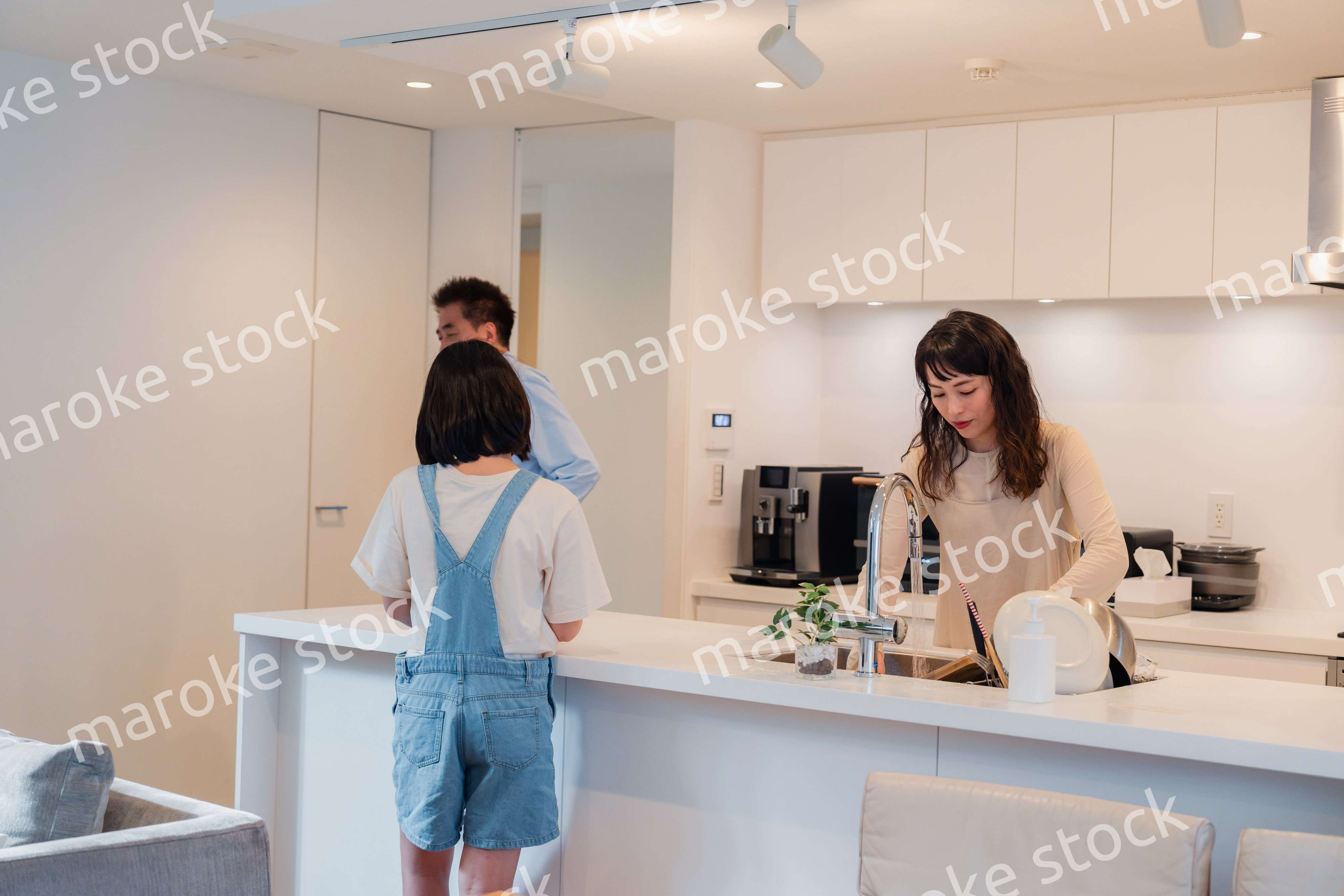 二世帯住宅に住む家族