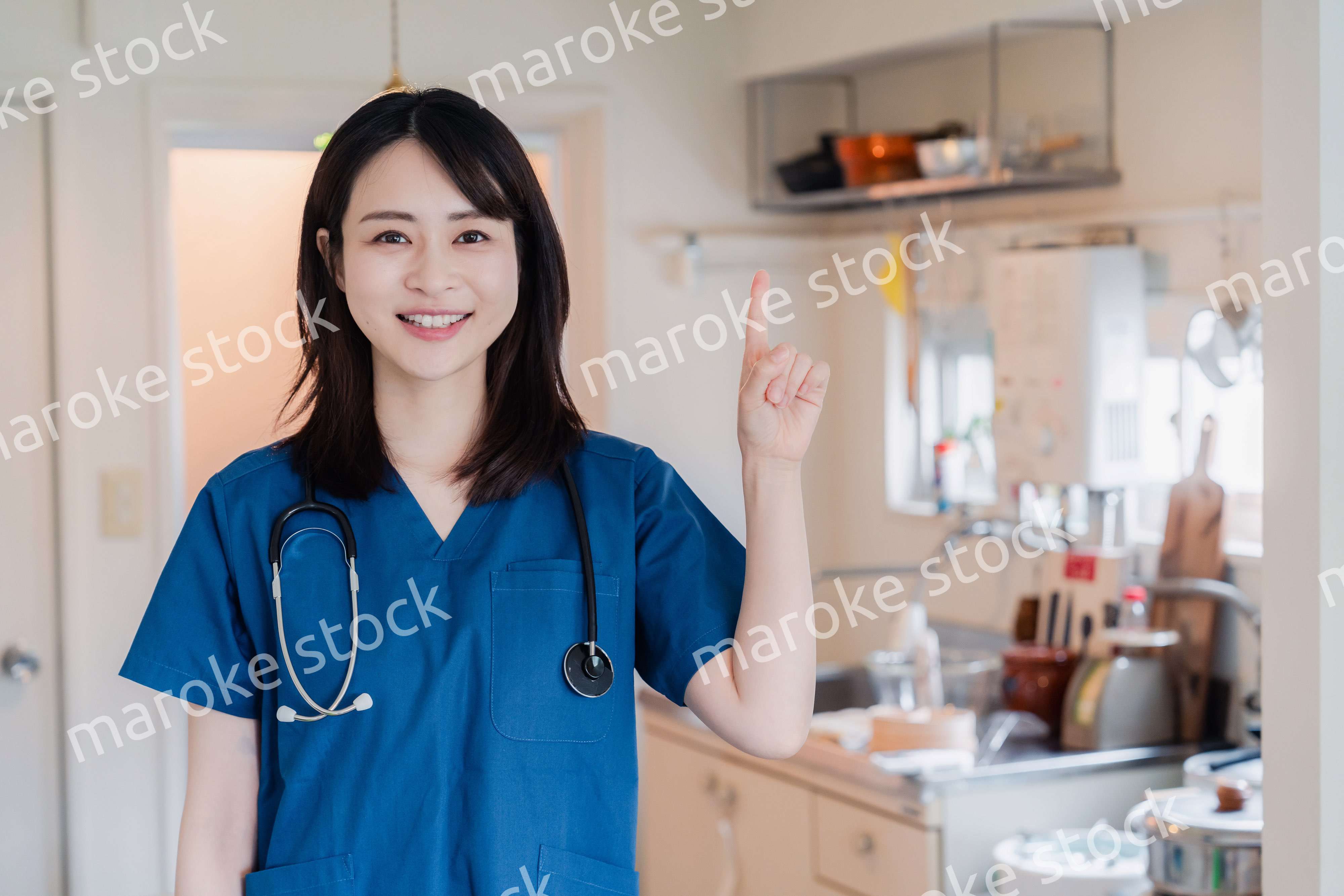 一般家庭の訪問をするドクター