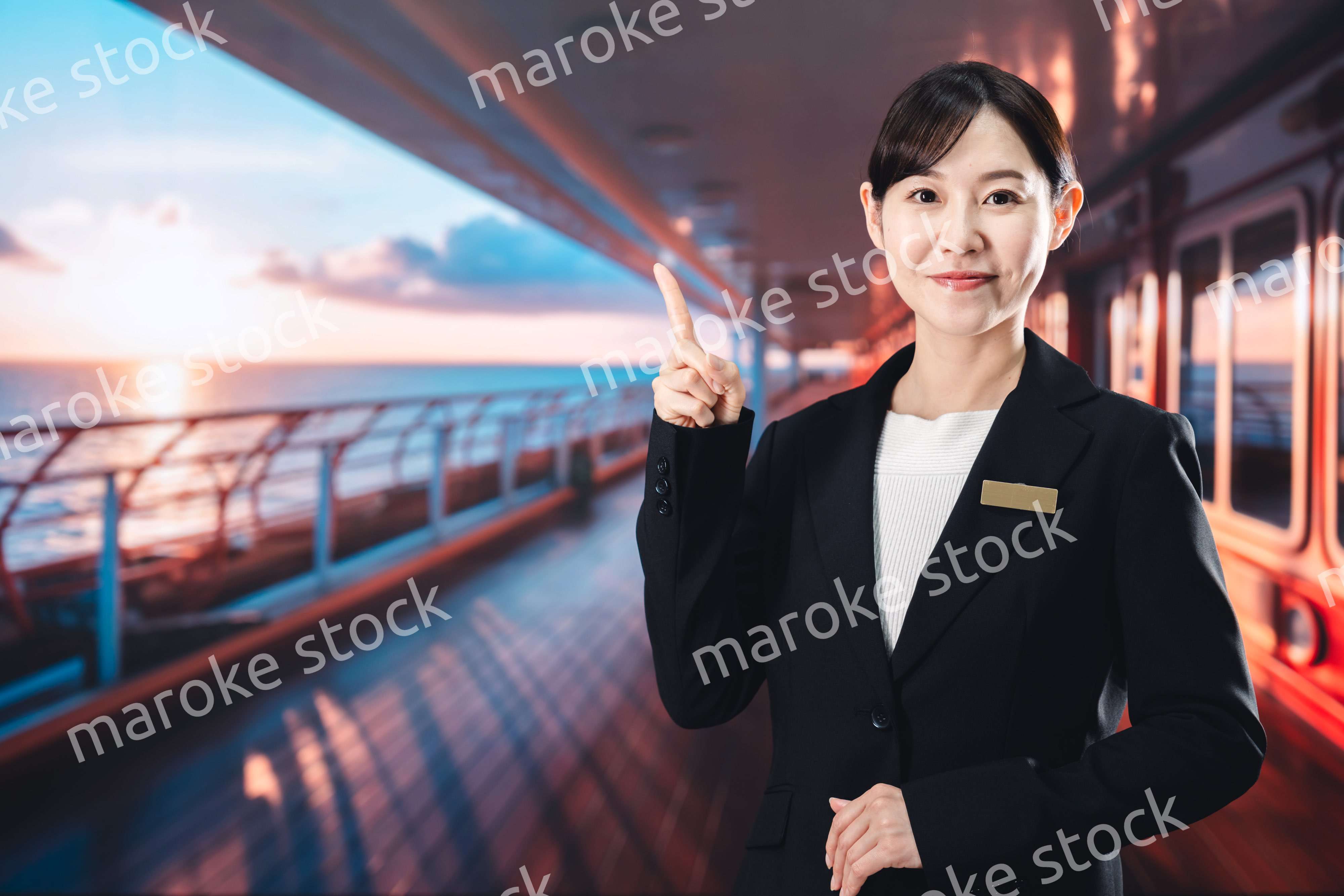 クルーズ船で船員を務める女性