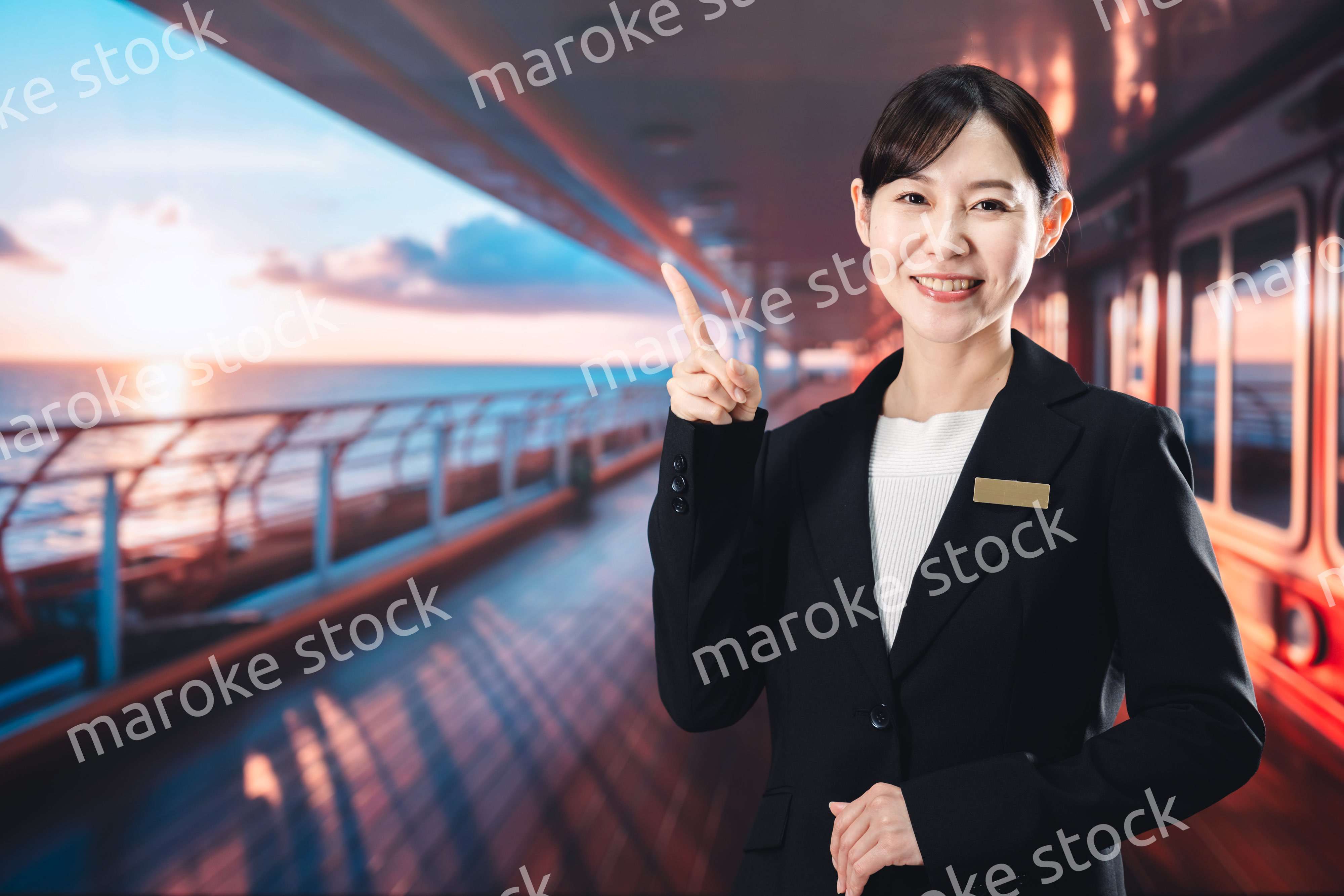 クルーズ船で船員を務める女性