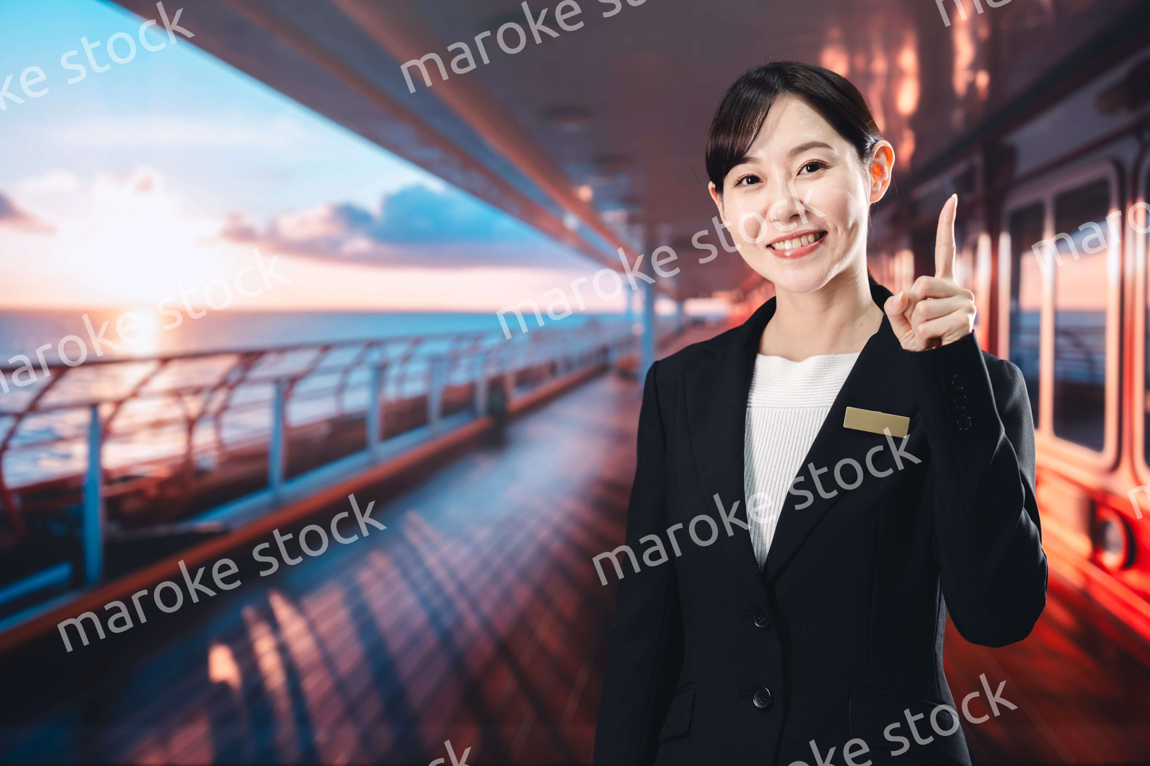 クルーズ船で船員を務める女性