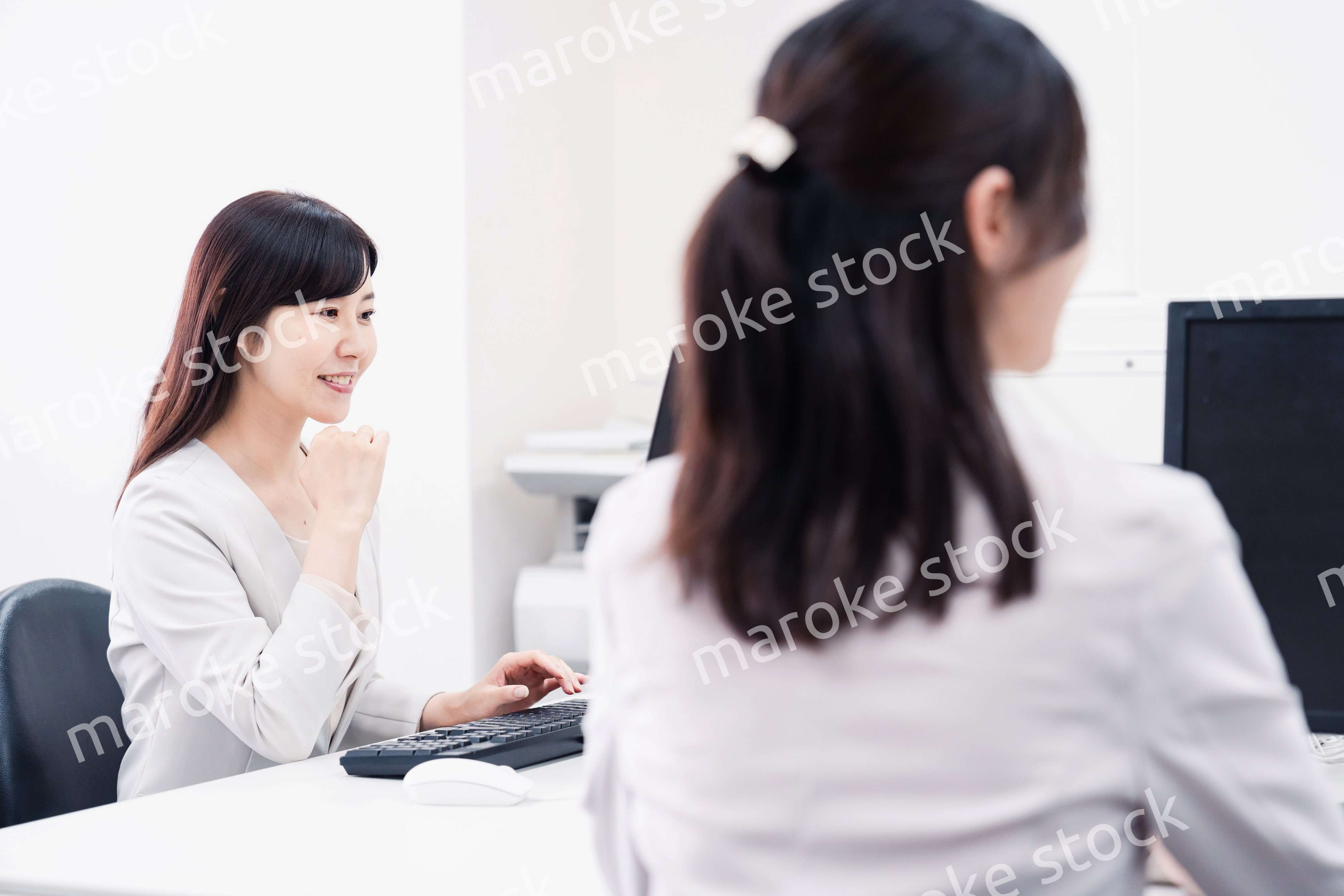 女性が多く働く職場