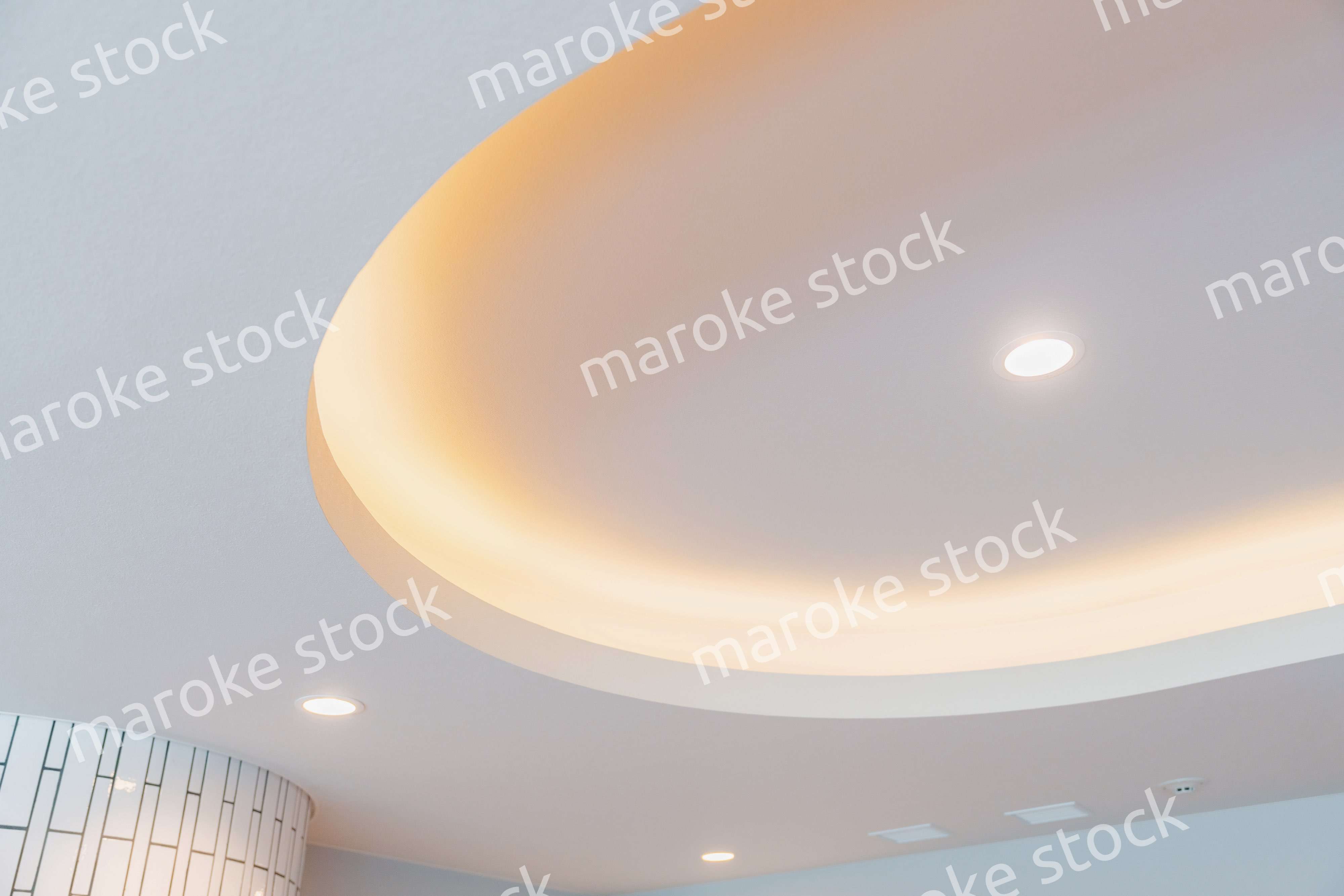 照明がついた折り上げ天井