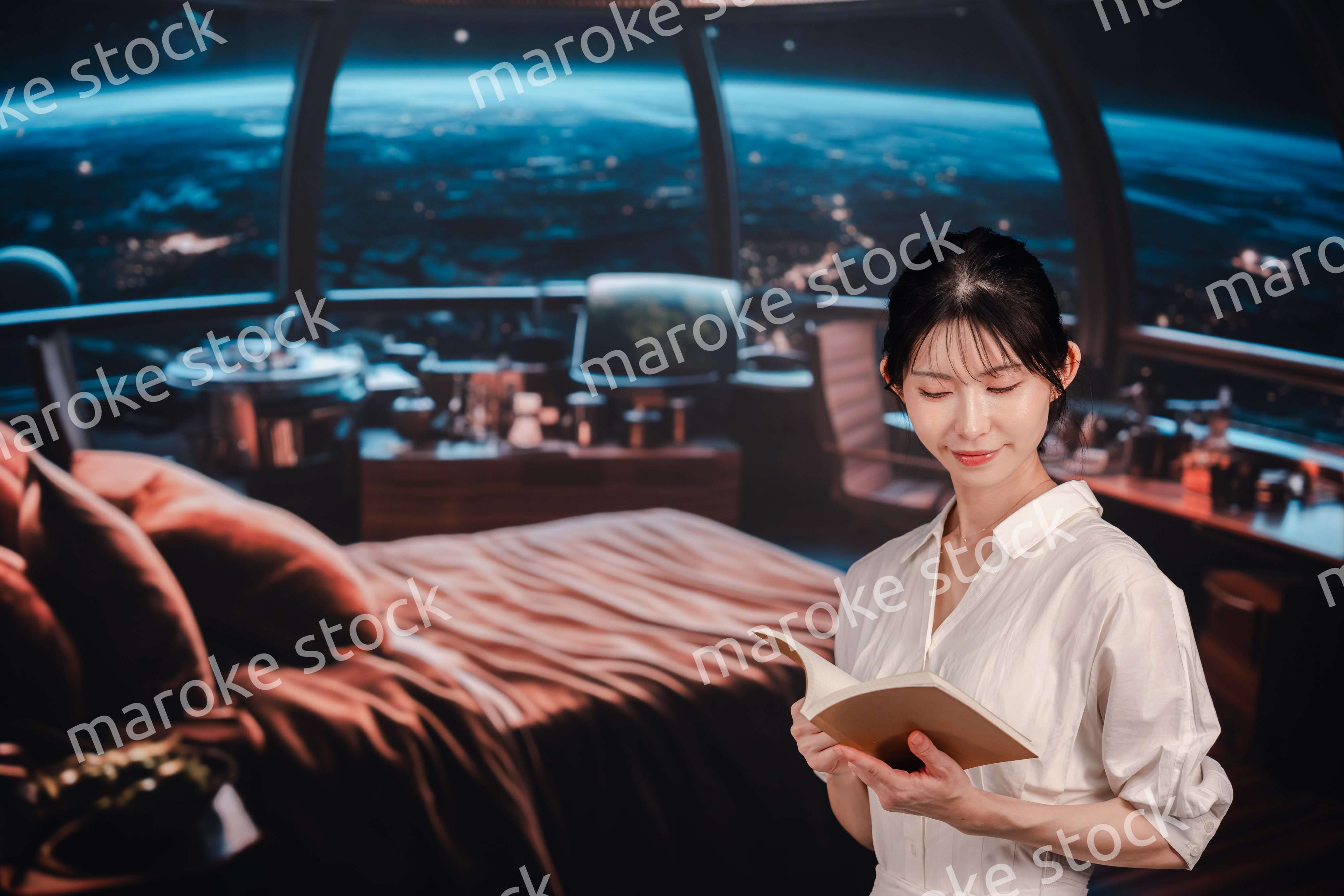 宇宙船で優雅に過ごす若い女性