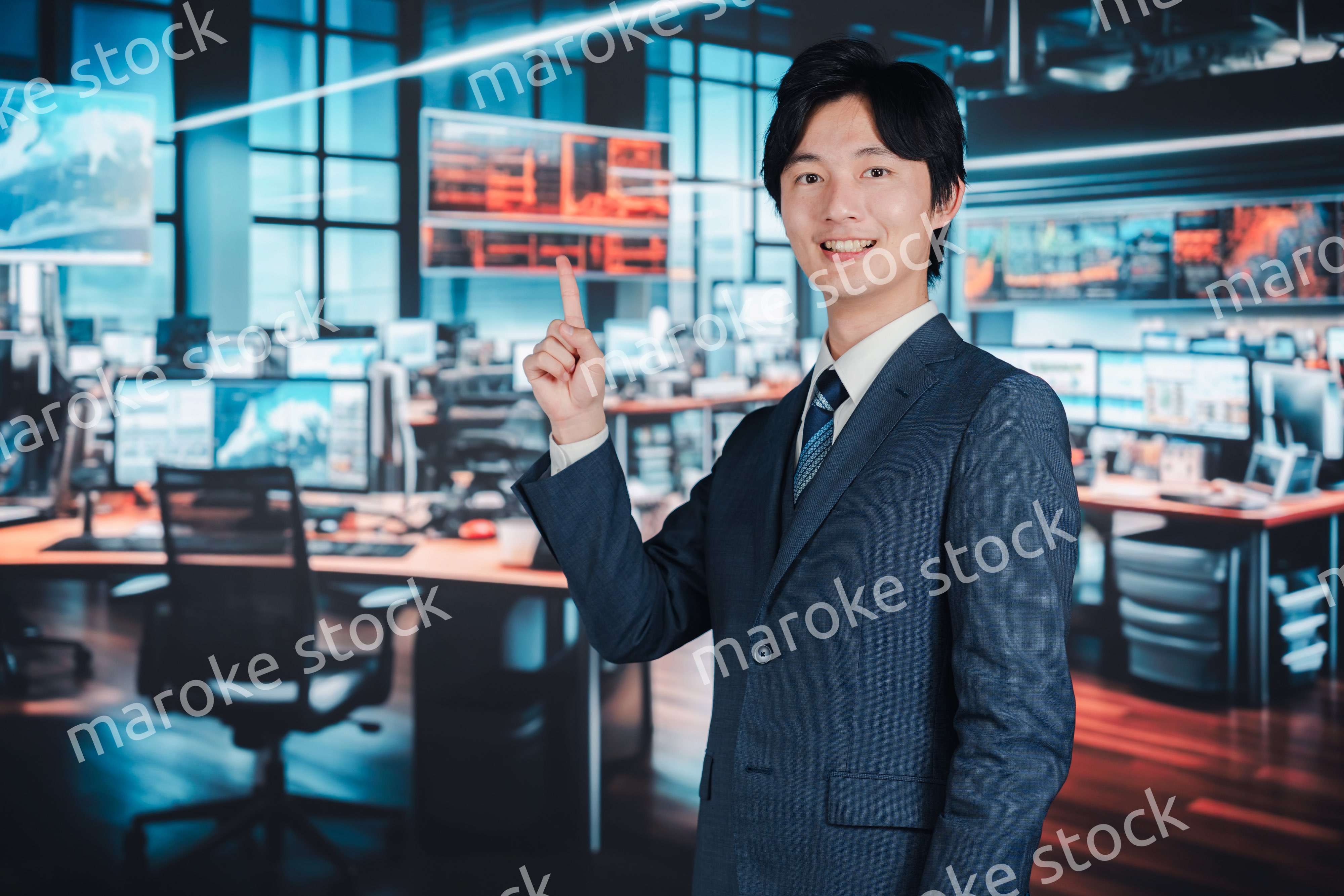 証券会社で働くビジネスマン