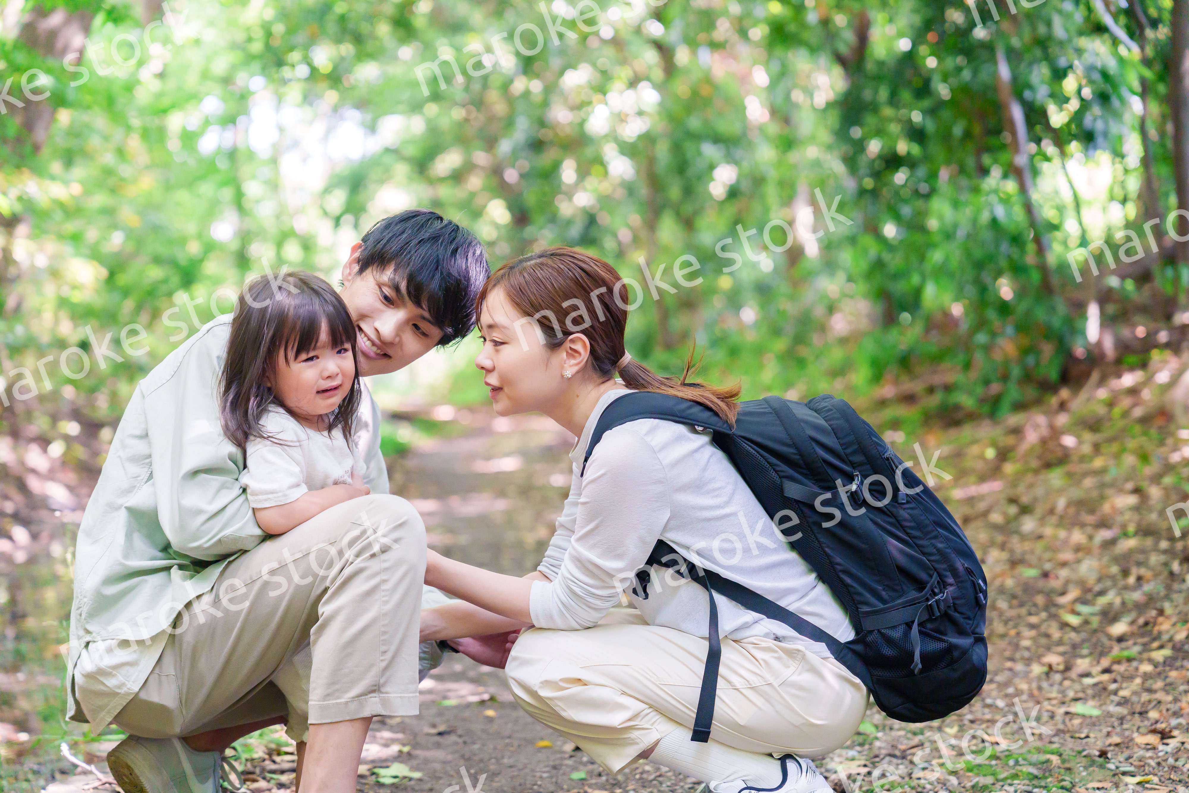 機嫌が悪くなく子どもと家族