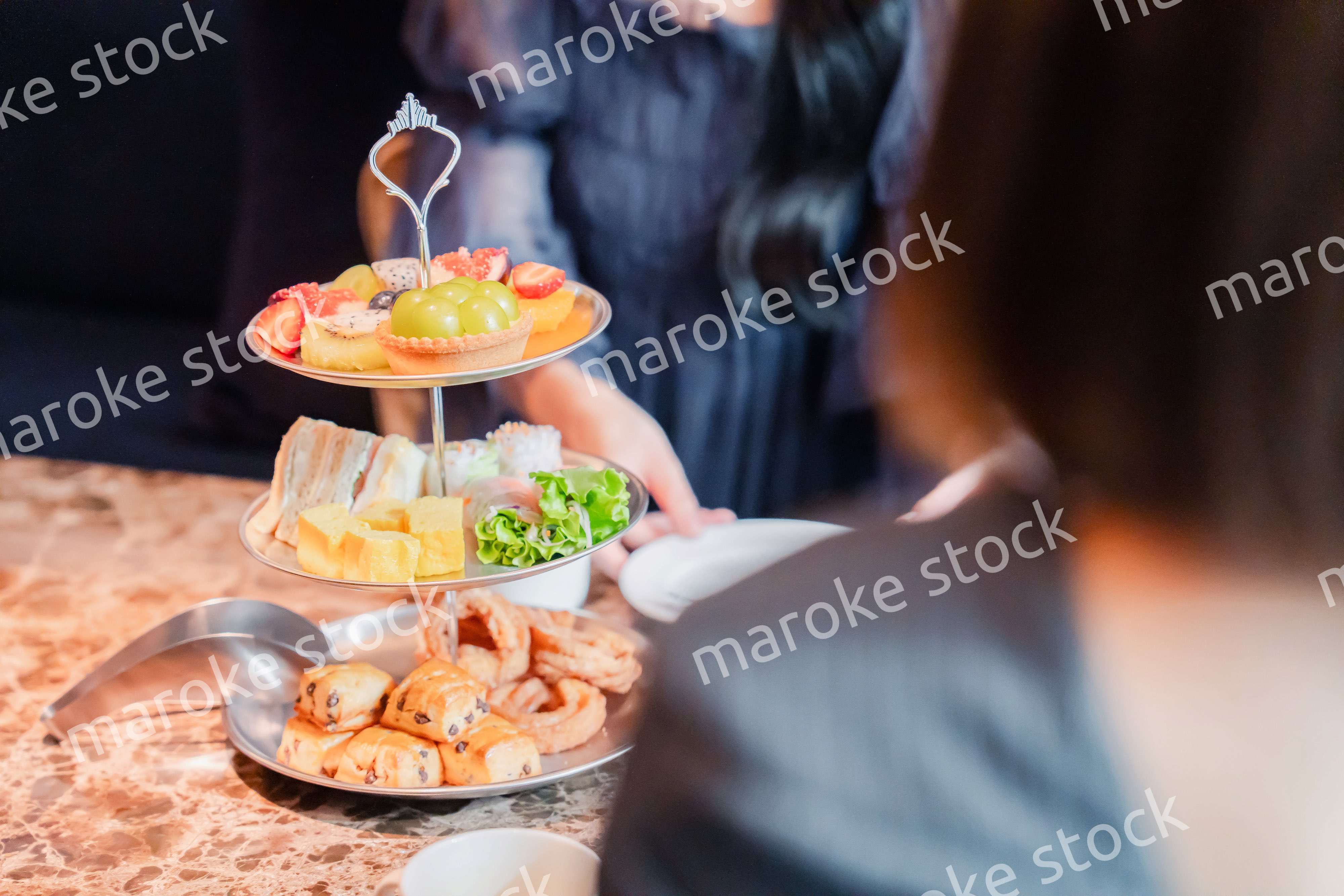 ホテルのアフタヌーンティーセット