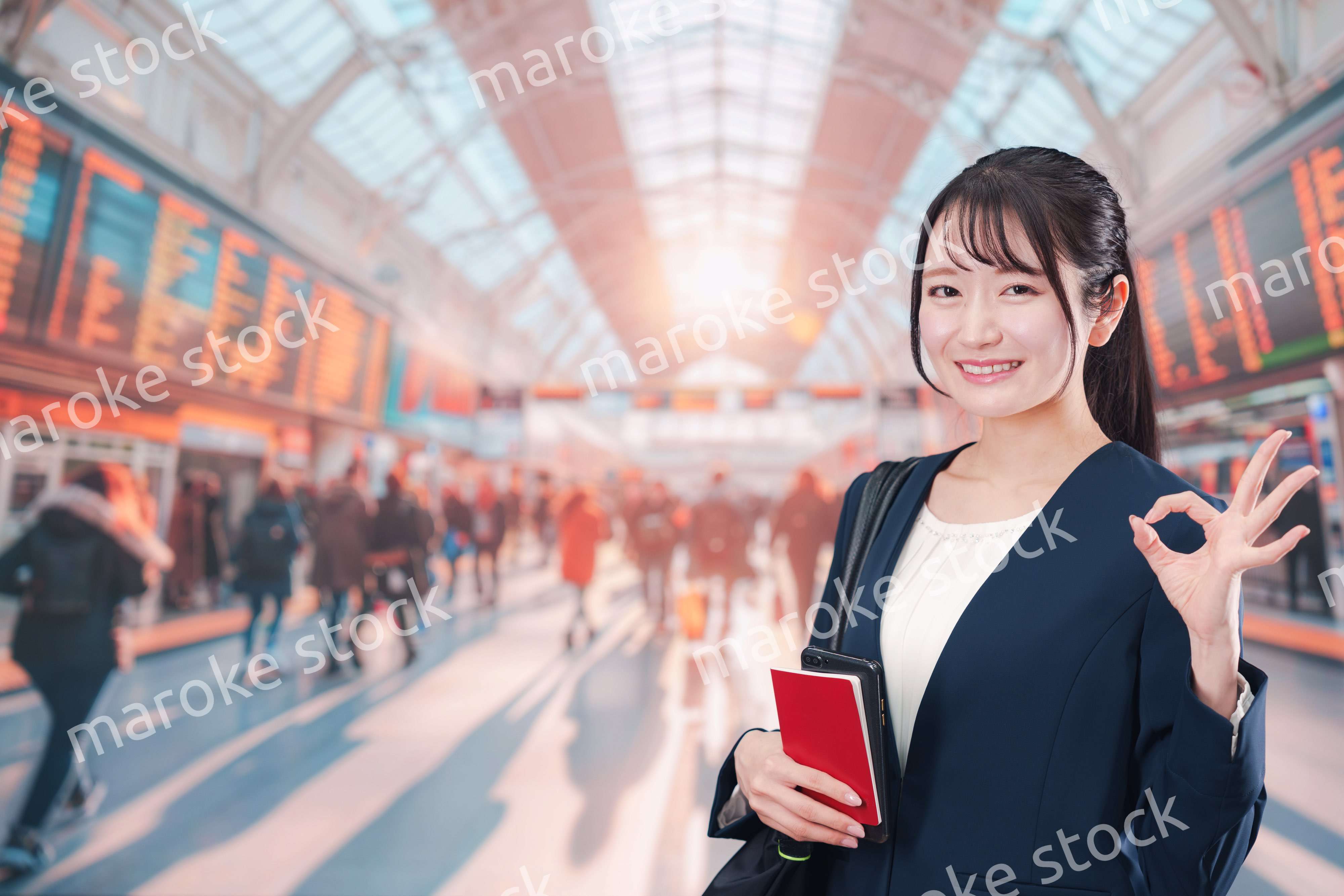 海外出張をするビジネスウーマン