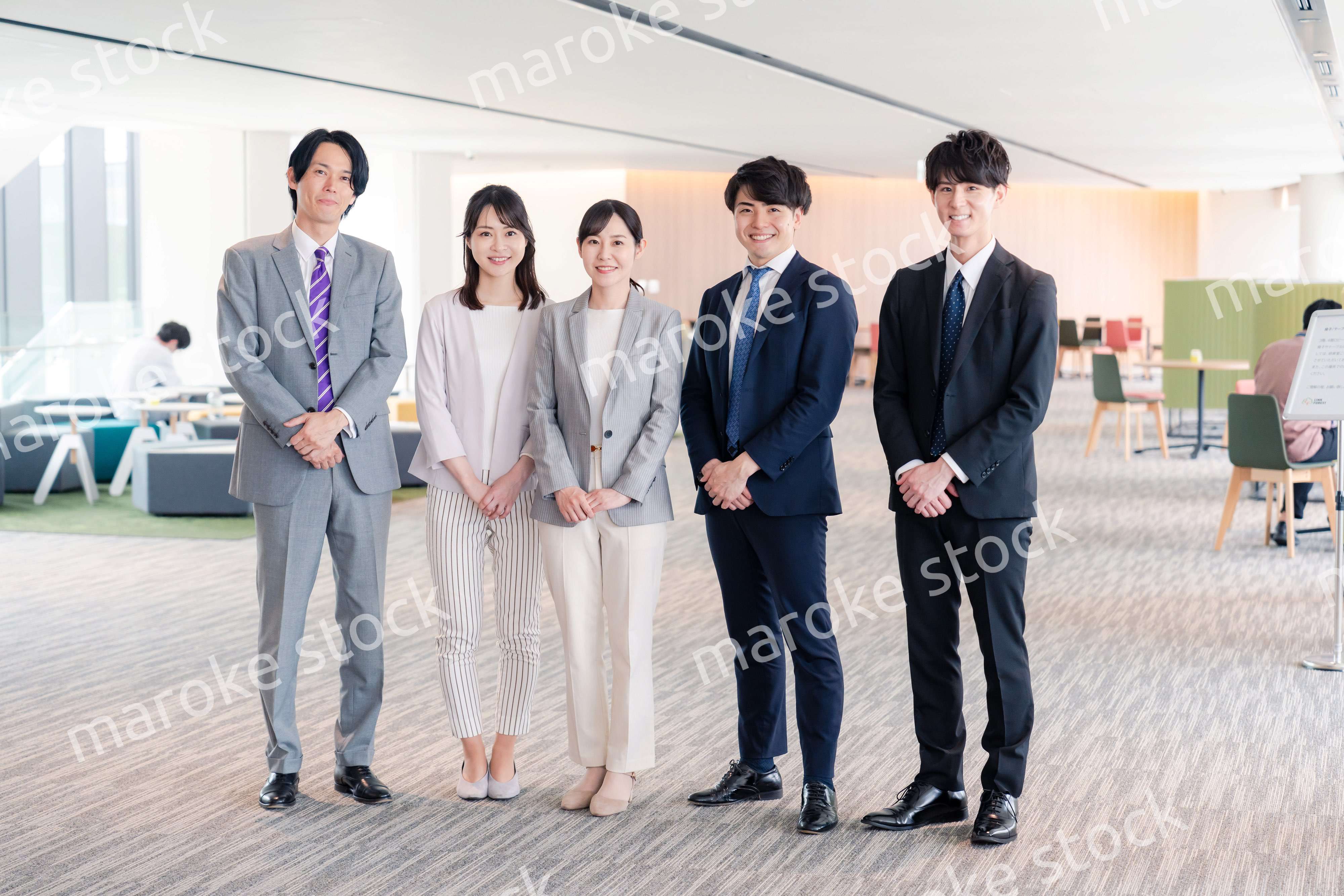 ビジネスパーソン集合写真