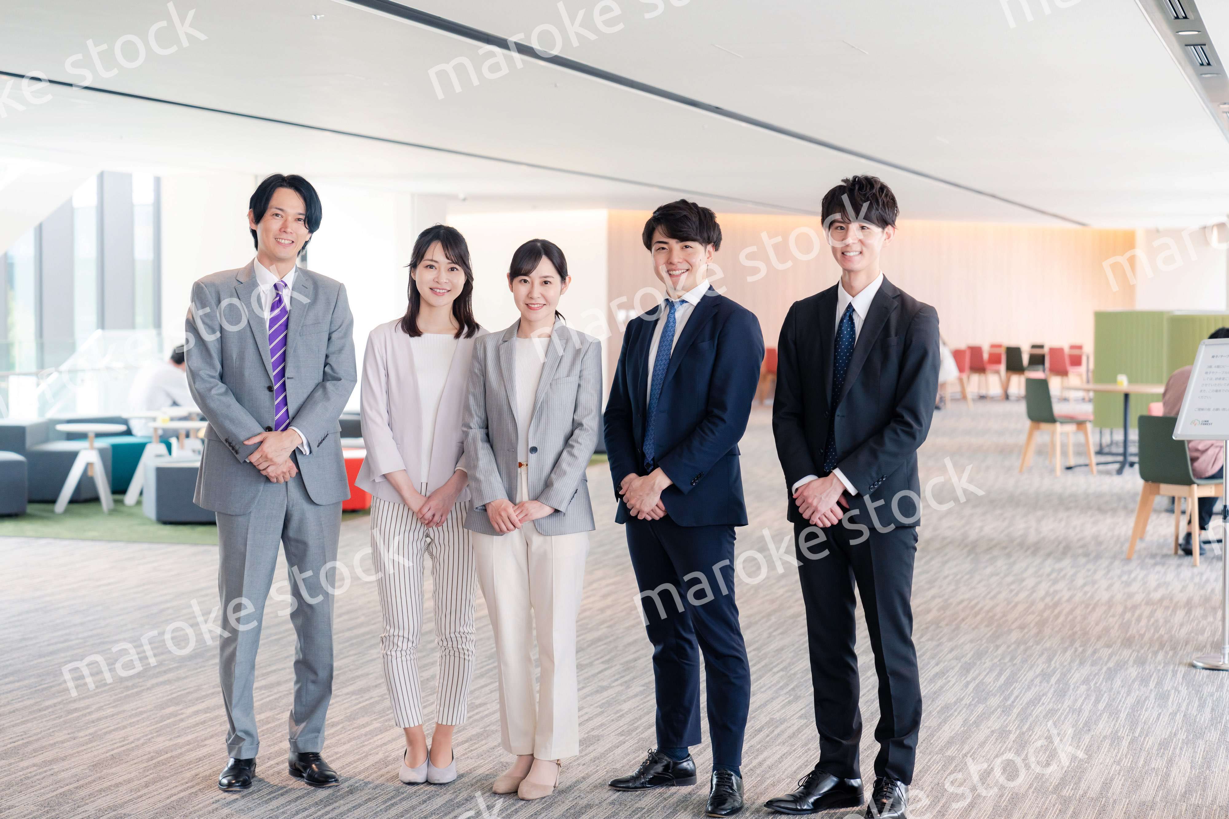 ビジネスパーソン集合写真