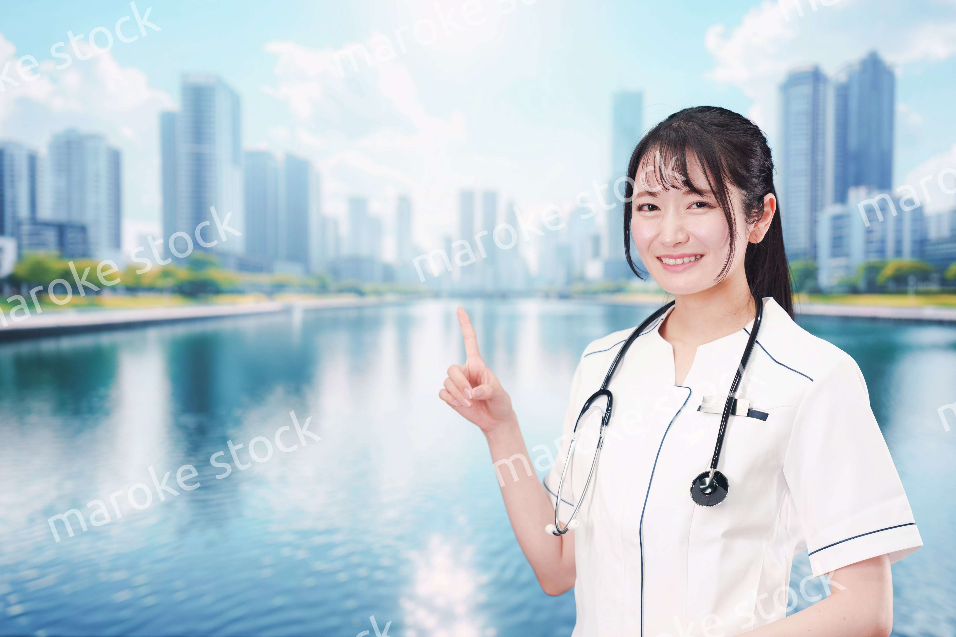 医療機関で働く若い女性の看護師