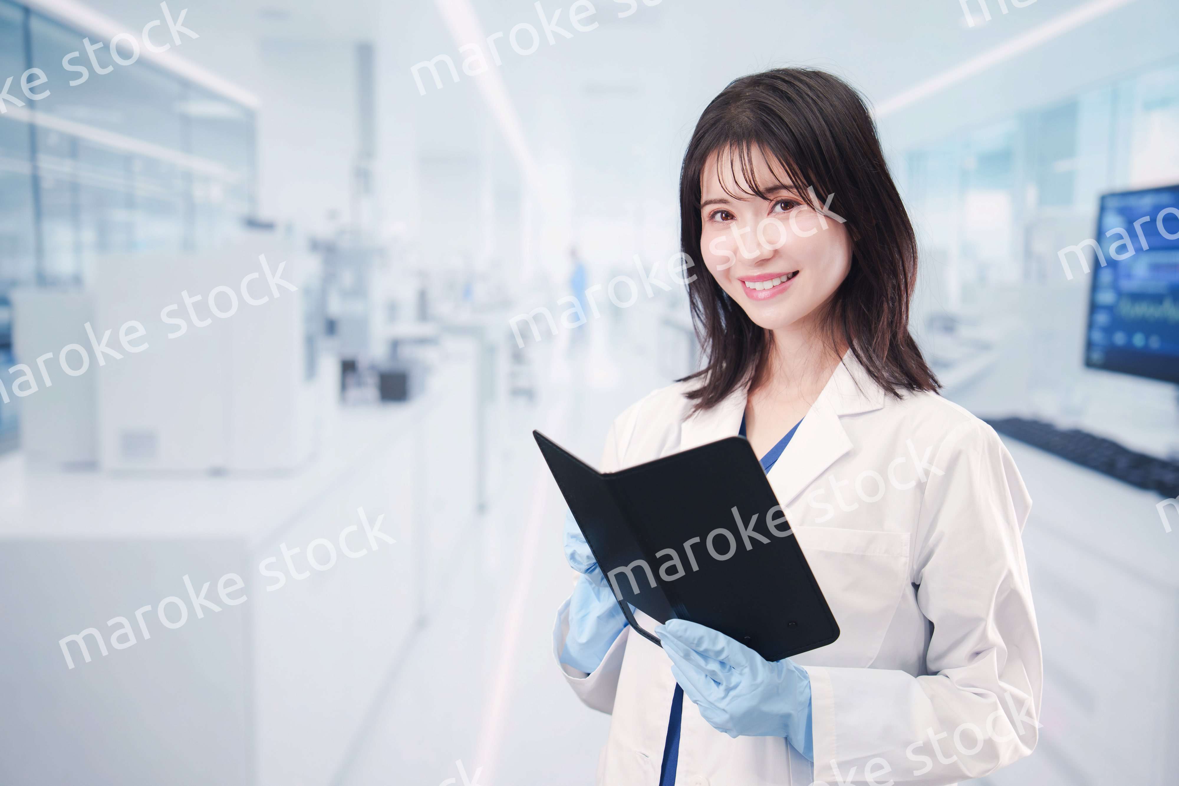 若い女性の研究者