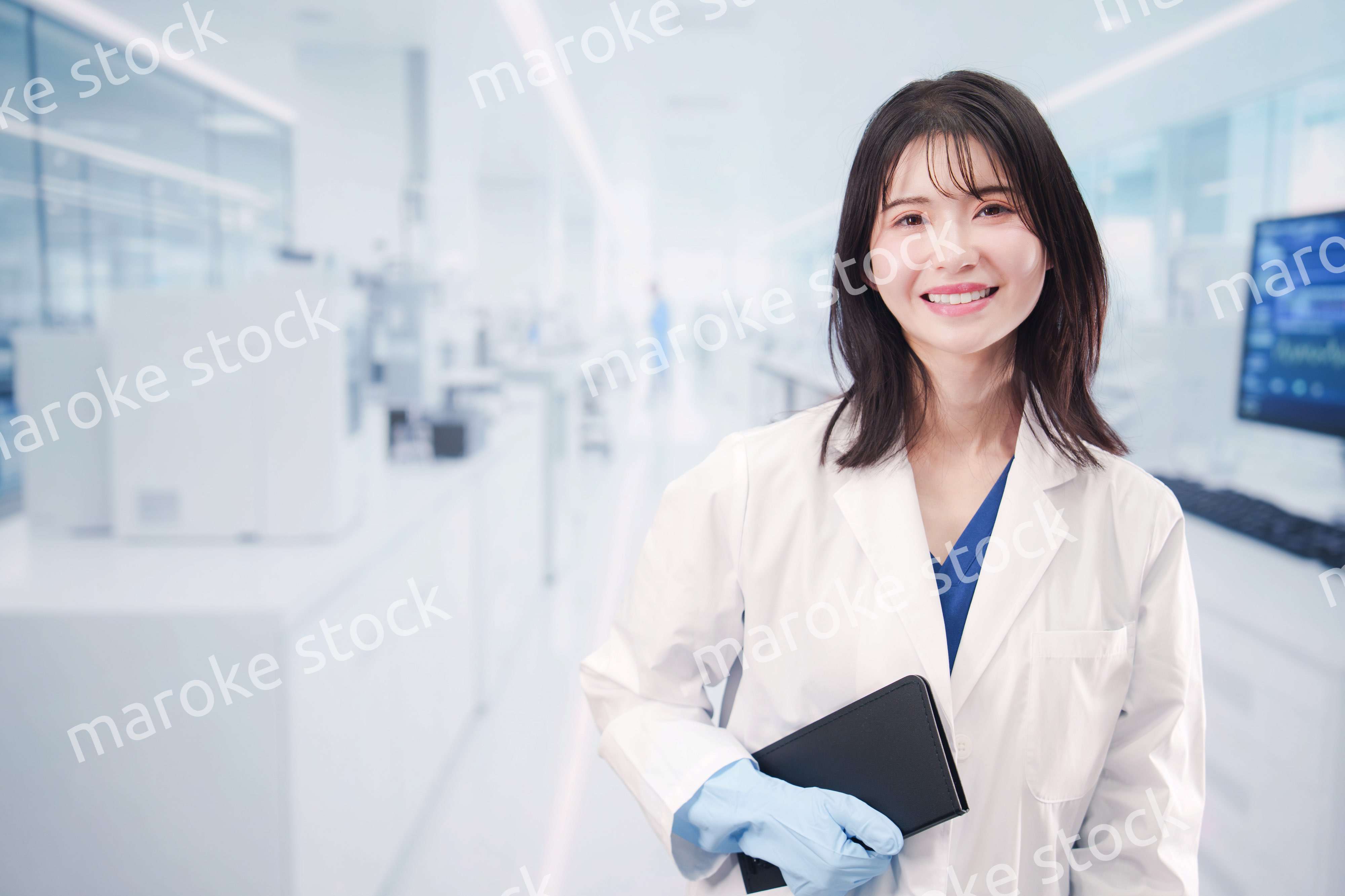 若い女性の研究者