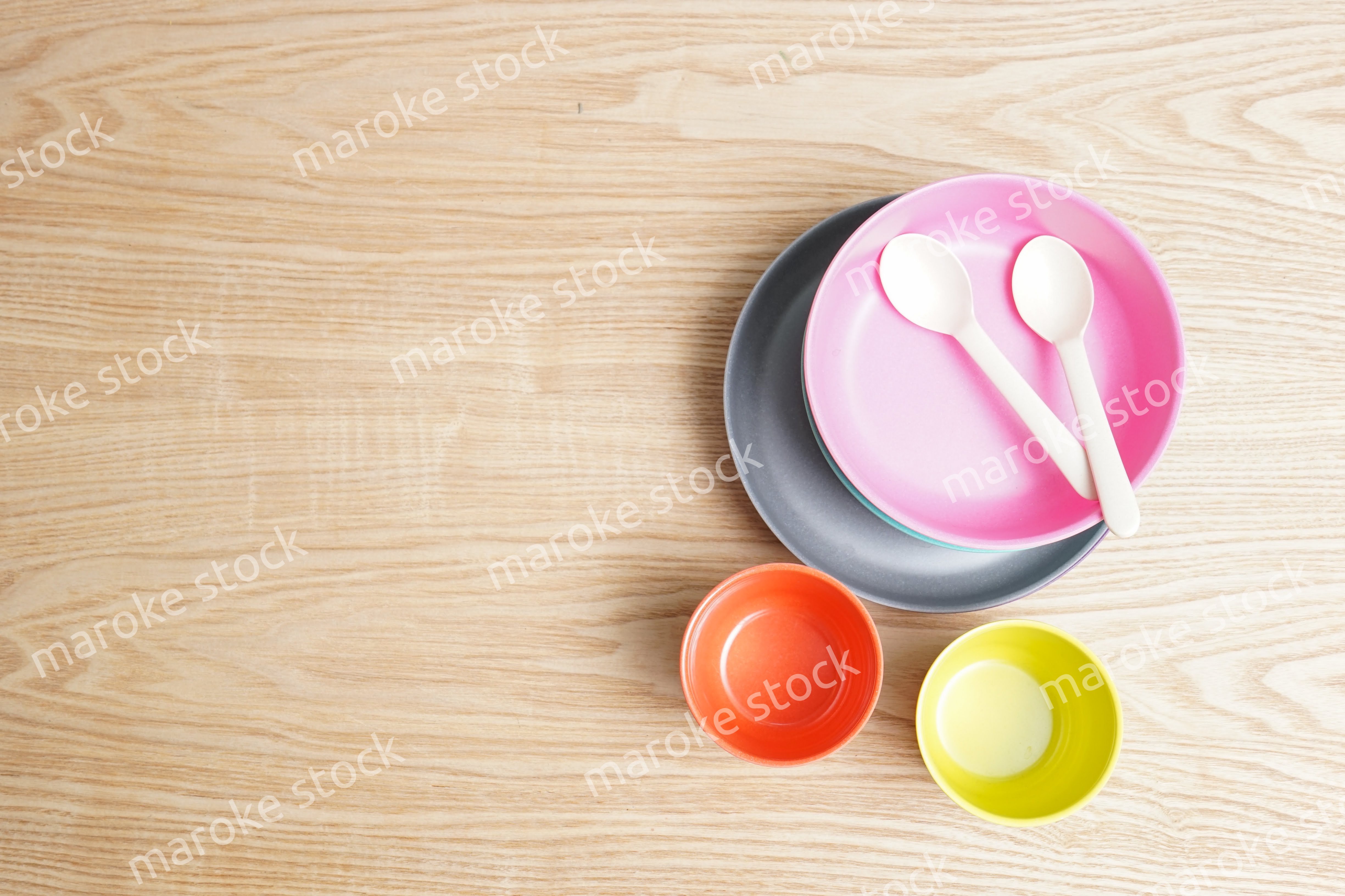 キッチン 食器イメージ