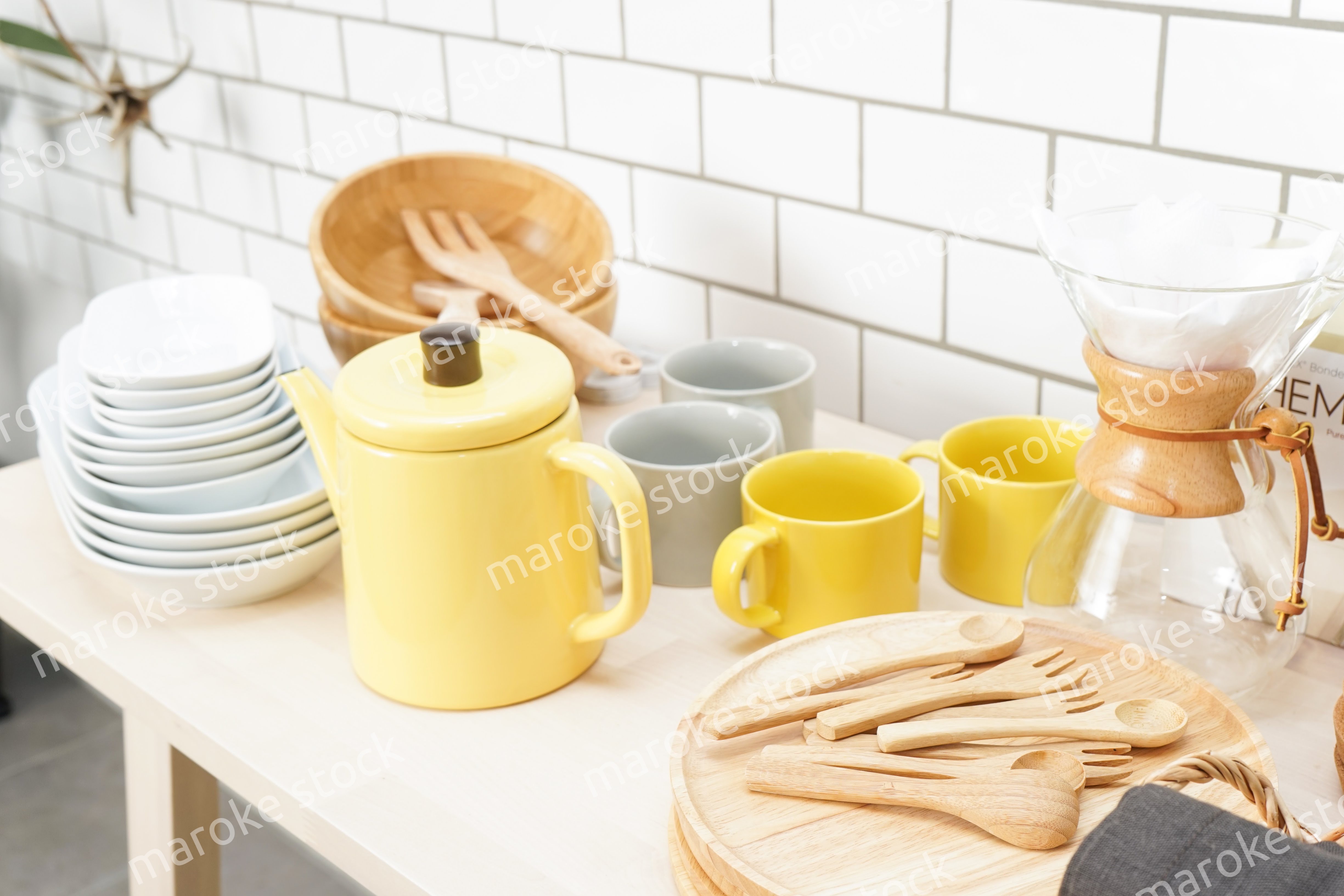 キッチン 食器イメージ