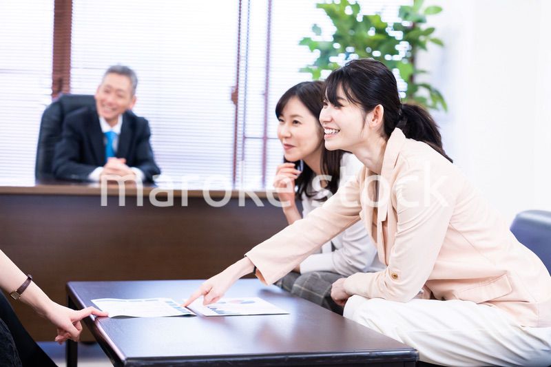 女性社員の意見を聴く役員