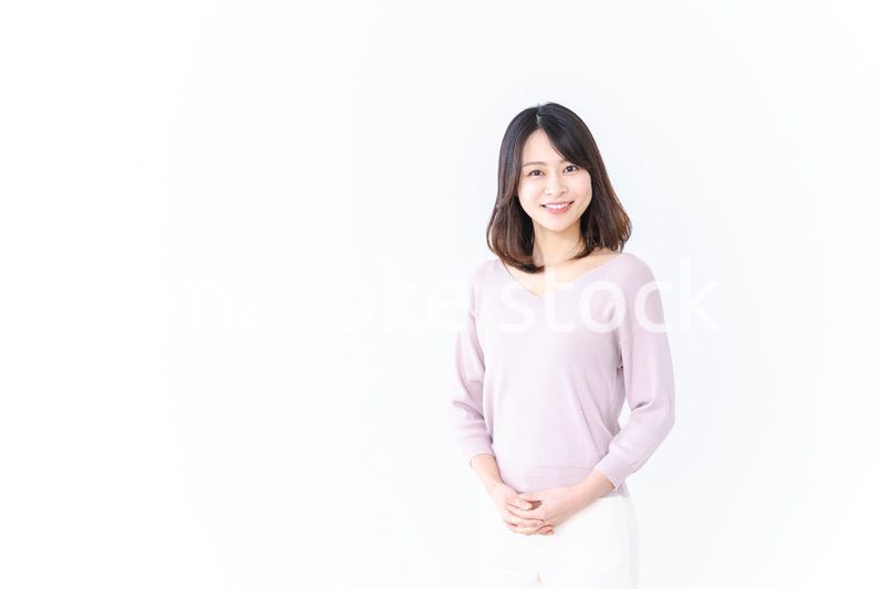 笑顔の女性ポートレート