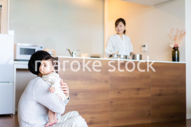 赤ちゃんのいる幸せな家族