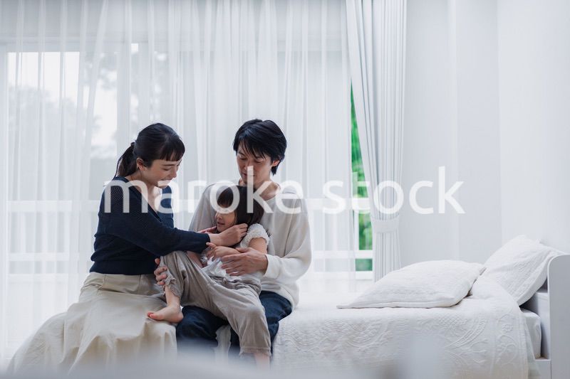 元気な女の子がいる家庭