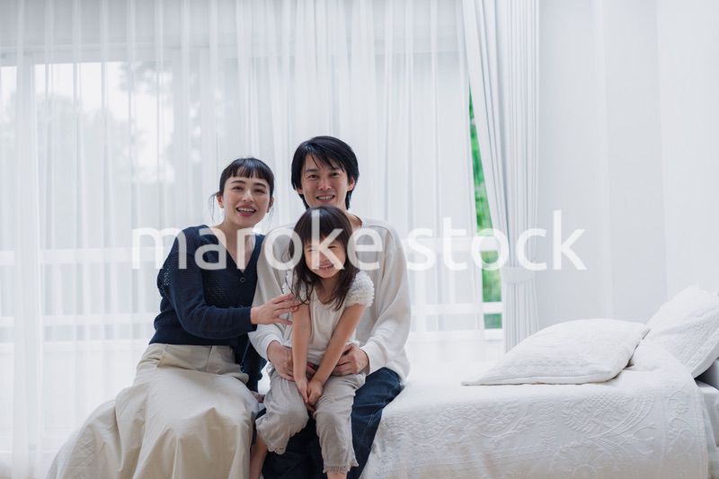 元気な女の子がいる家庭