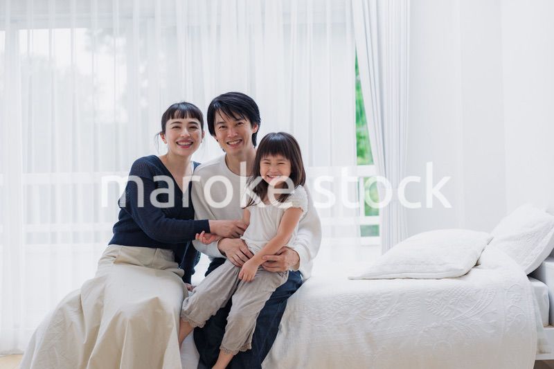 元気な女の子がいる家庭