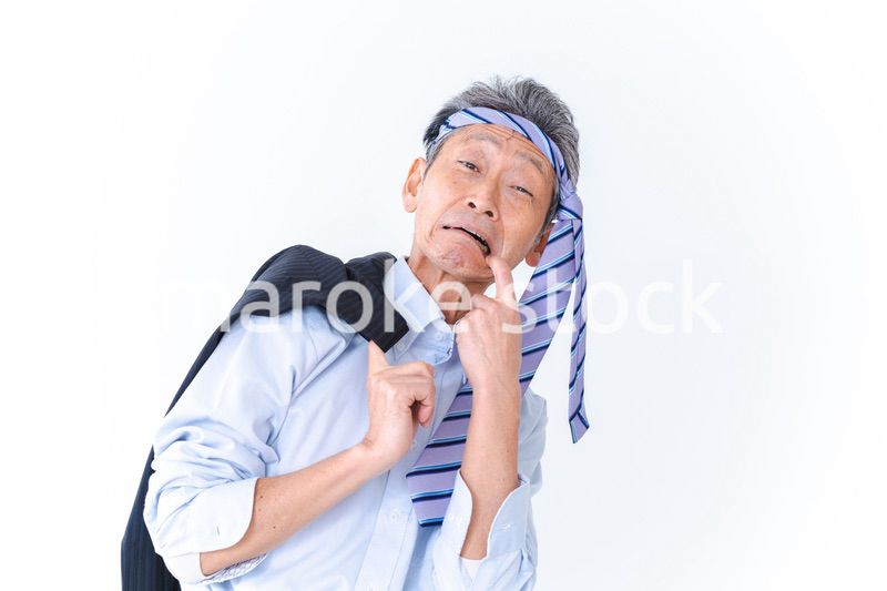 酔っ払いすぎた高齢男性