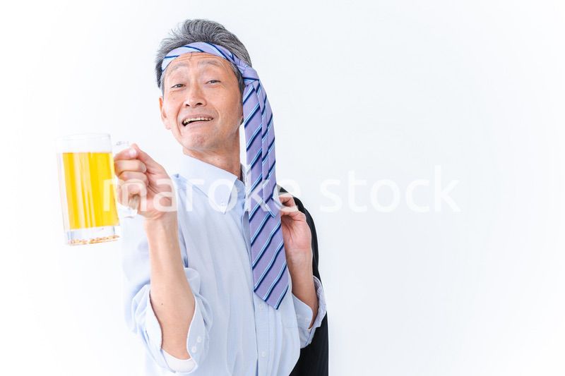 酔っ払いすぎた高齢男性