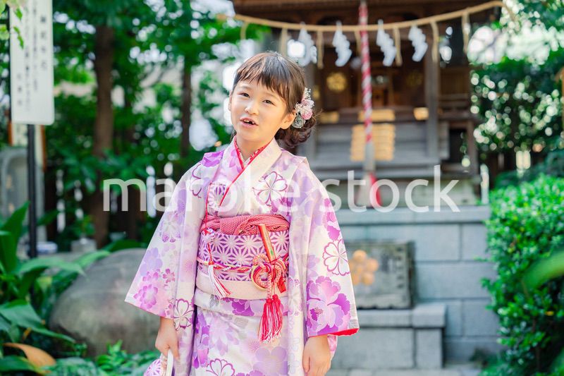 着物姿の女の子（七五三）