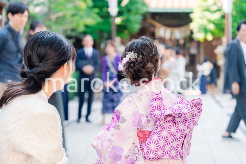 親戚が集まる七五三のお祝い