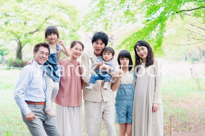 仲の良い3世代ファミリー