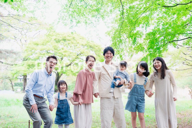 仲の良い3世代ファミリー