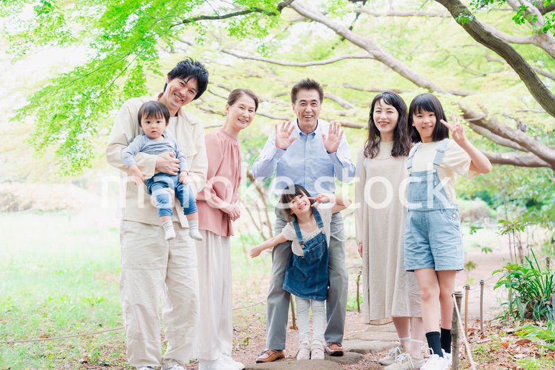 仲の良い3世代ファミリー