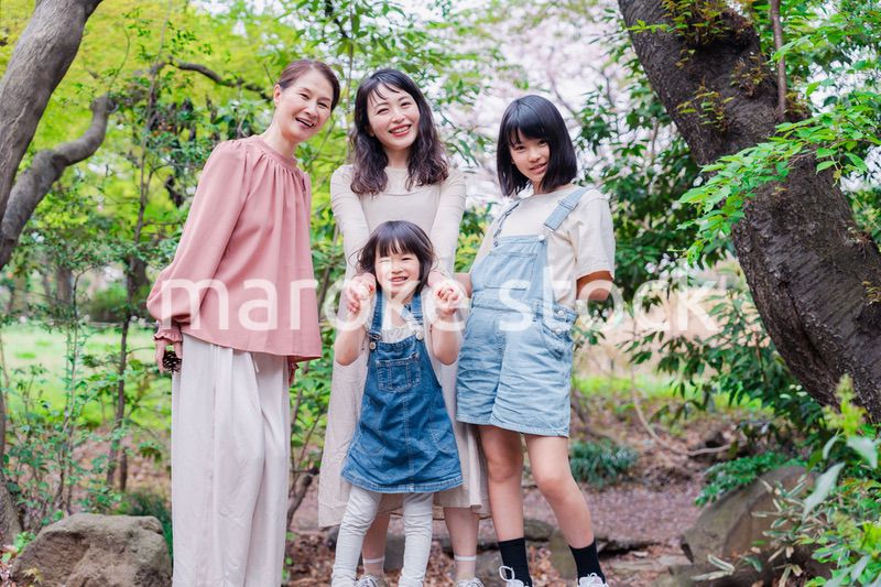 家族の女性メンバーたち