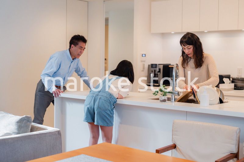 二世帯住宅に住む家族