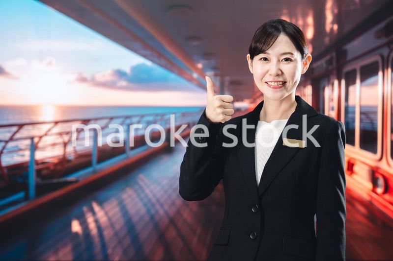クルーズ船で船員を務める女性