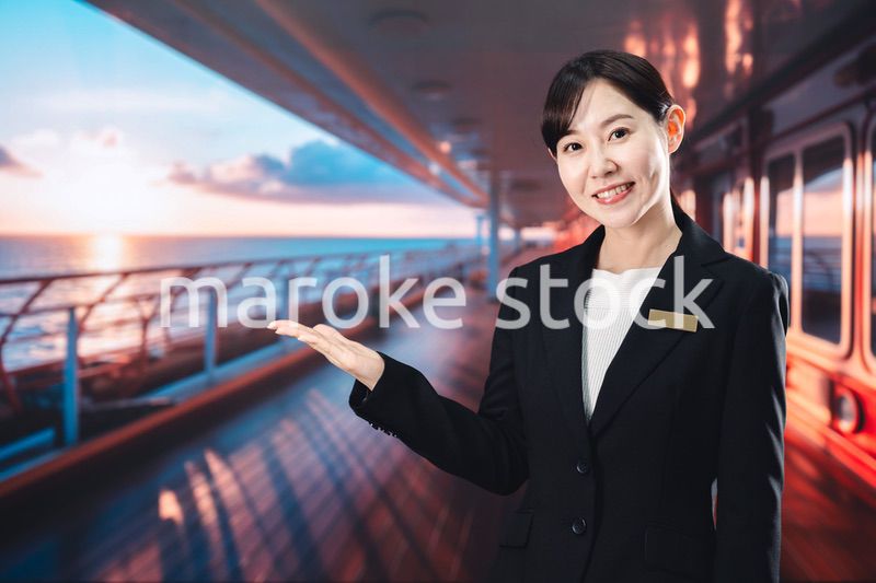 クルーズ船で船員を務める女性