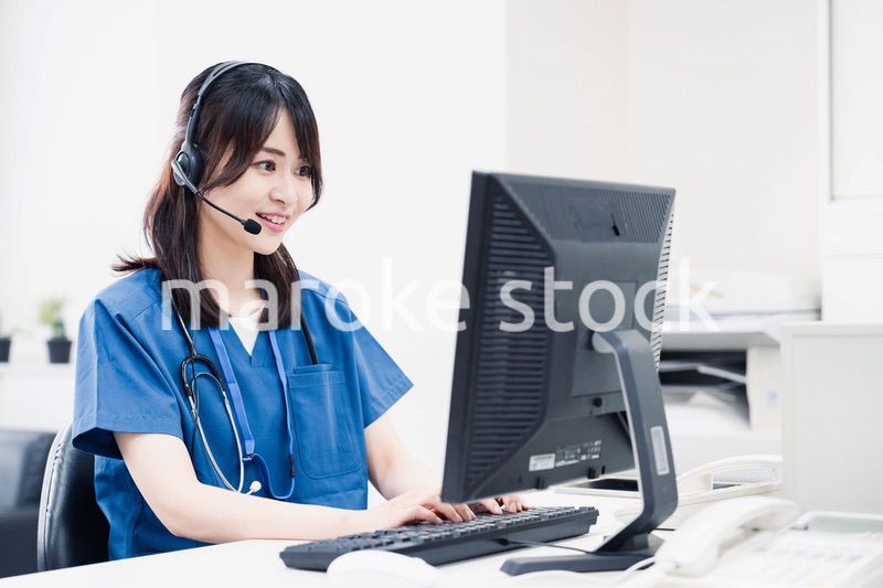 リモートで対応をする医療スタッフ